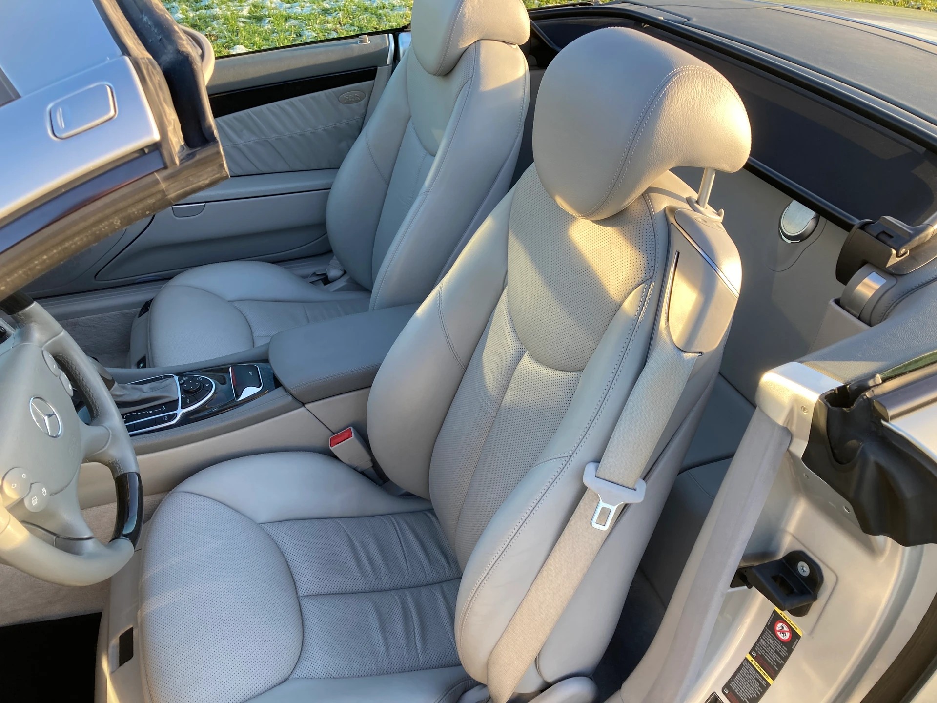 MERCEDES-BENZ SL 600 Automatic-image-10