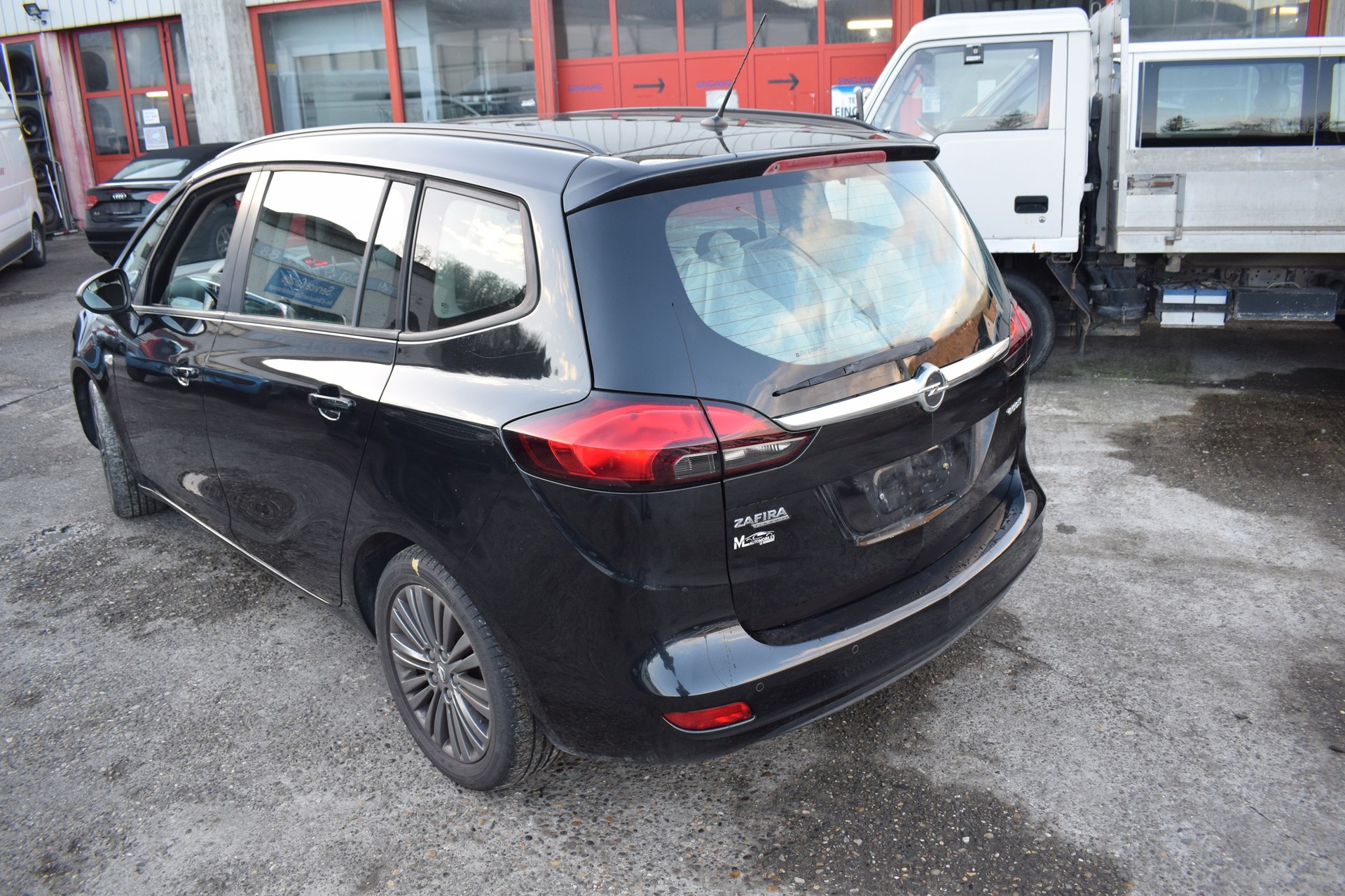 OPEL Zafira Tourer 1.4i 16V Cosmo-image-3