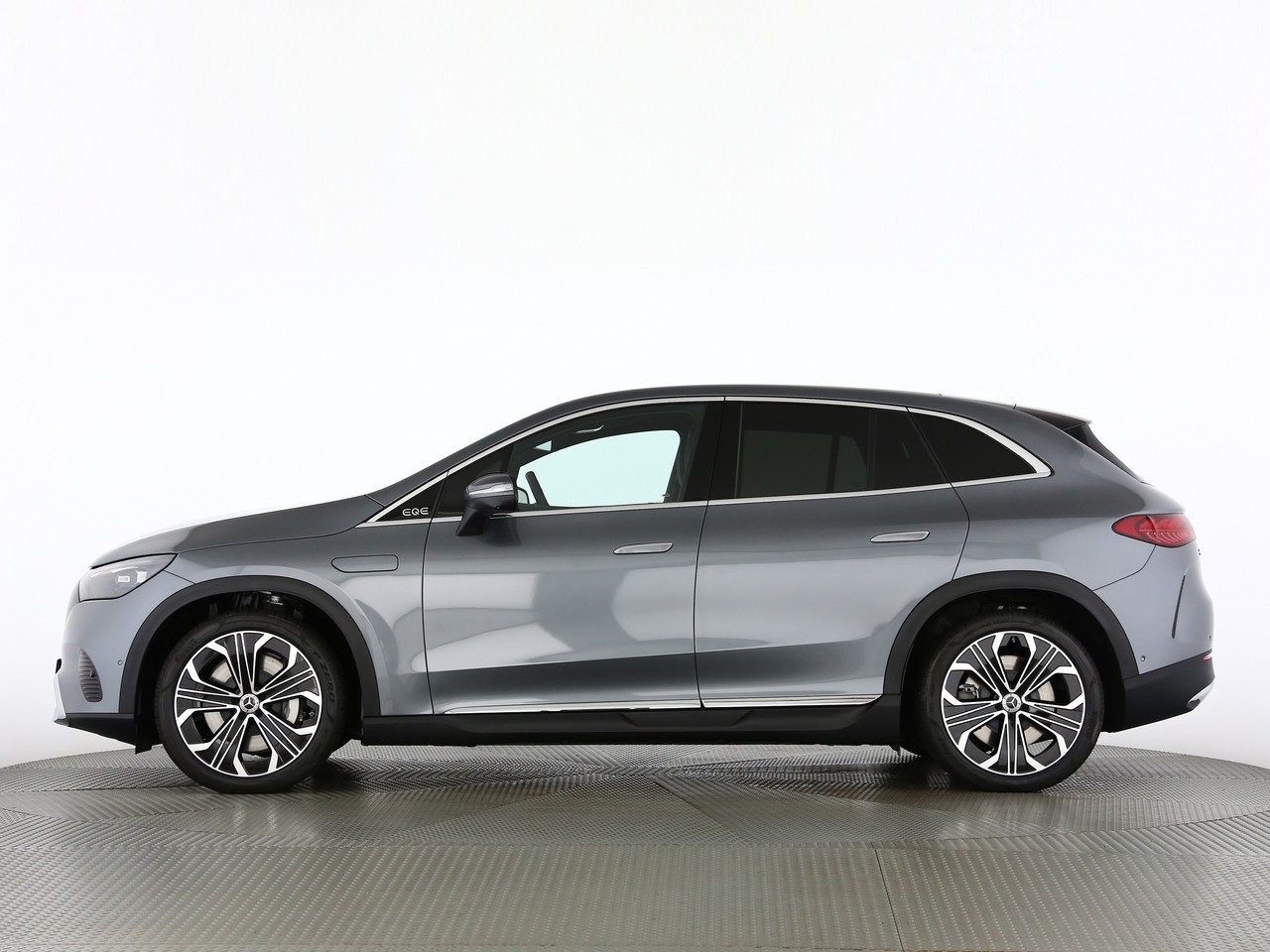 MERCEDES-BENZ EQE SUV 350 4 Matic-showroom-element-1