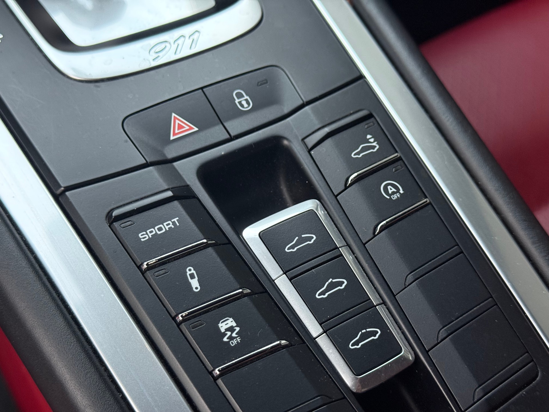 PORSCHE 911 Carrera PDK-image-8