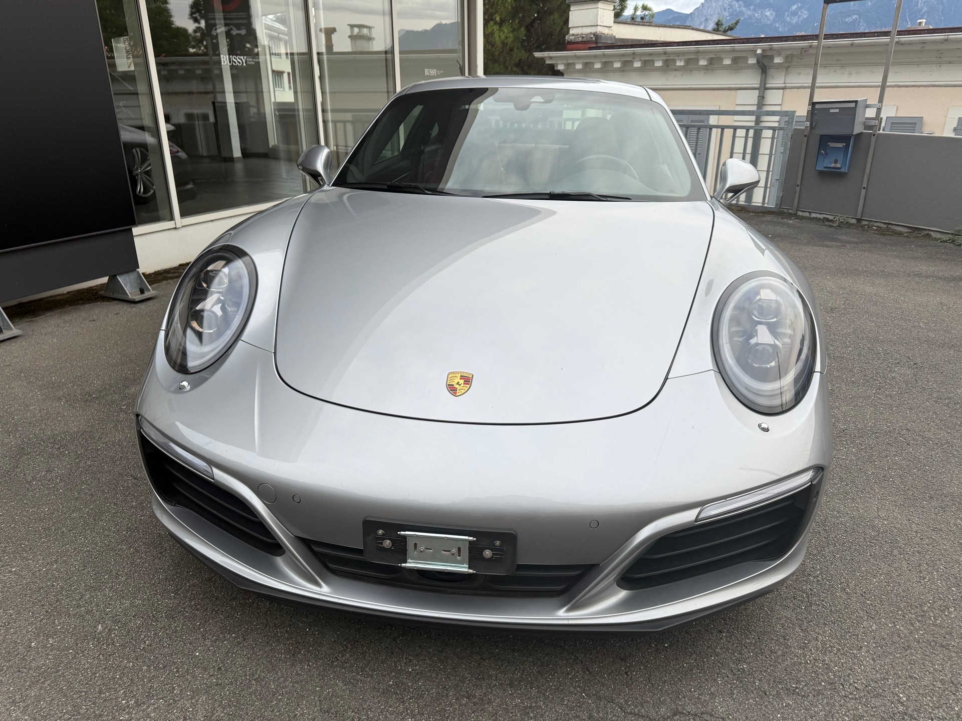 PORSCHE 911 Carrera PDK-showroom-element-2
