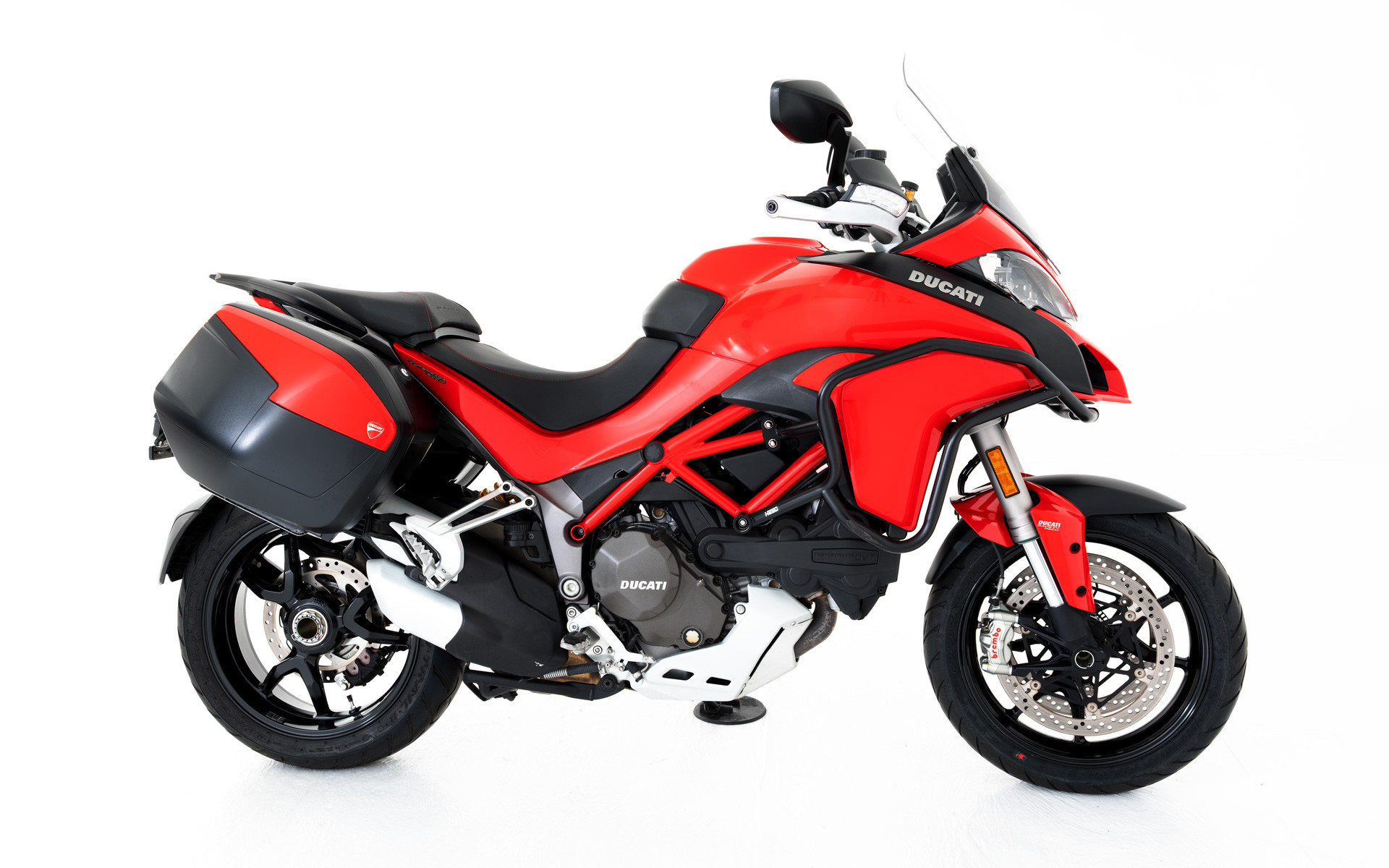DUCATI Multistrada 1200-showroom-element-1
