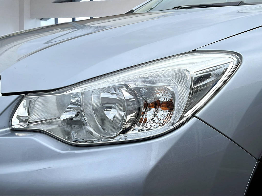 SUBARU XV 2.0i Swiss Two-image-18