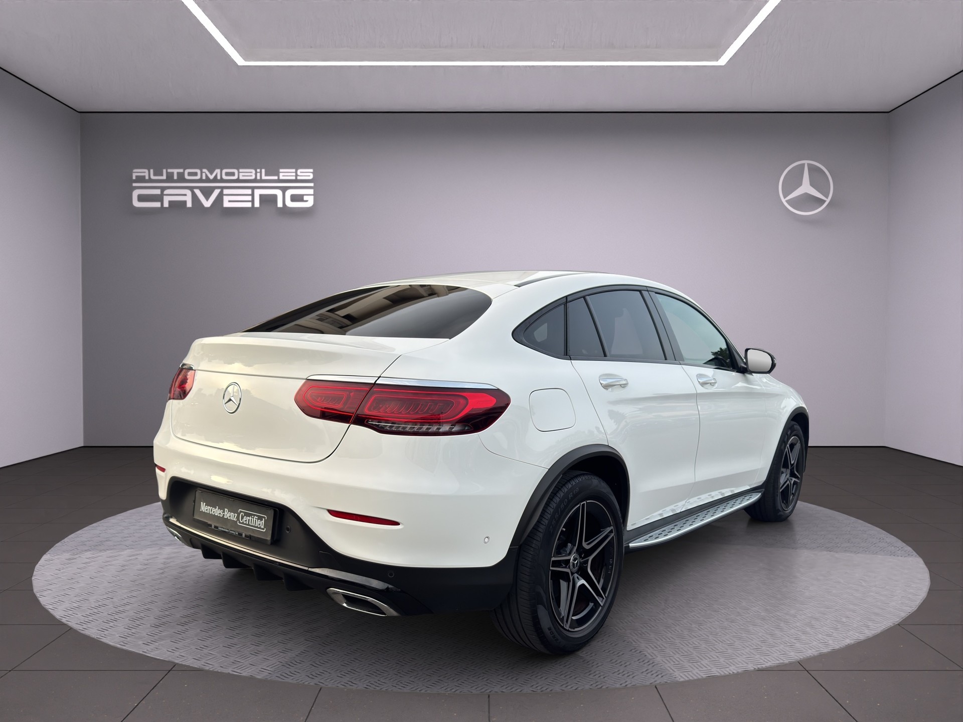 MERCEDES-BENZ GLC Coupé 200 AMG Line 4Matic 9G-Tronic-image-4