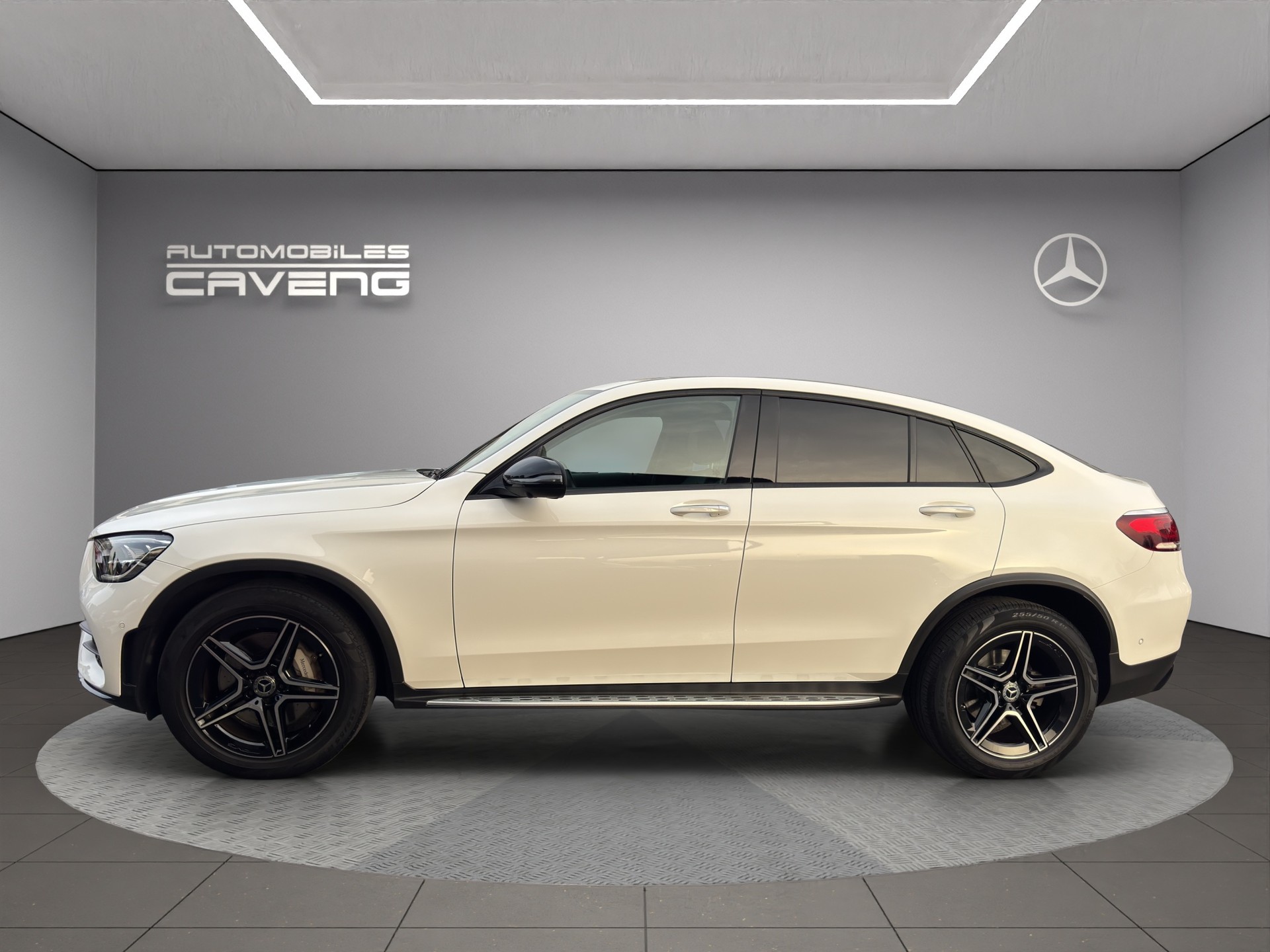 MERCEDES-BENZ GLC Coupé 200 AMG Line 4Matic 9G-Tronic-showroom-element-1