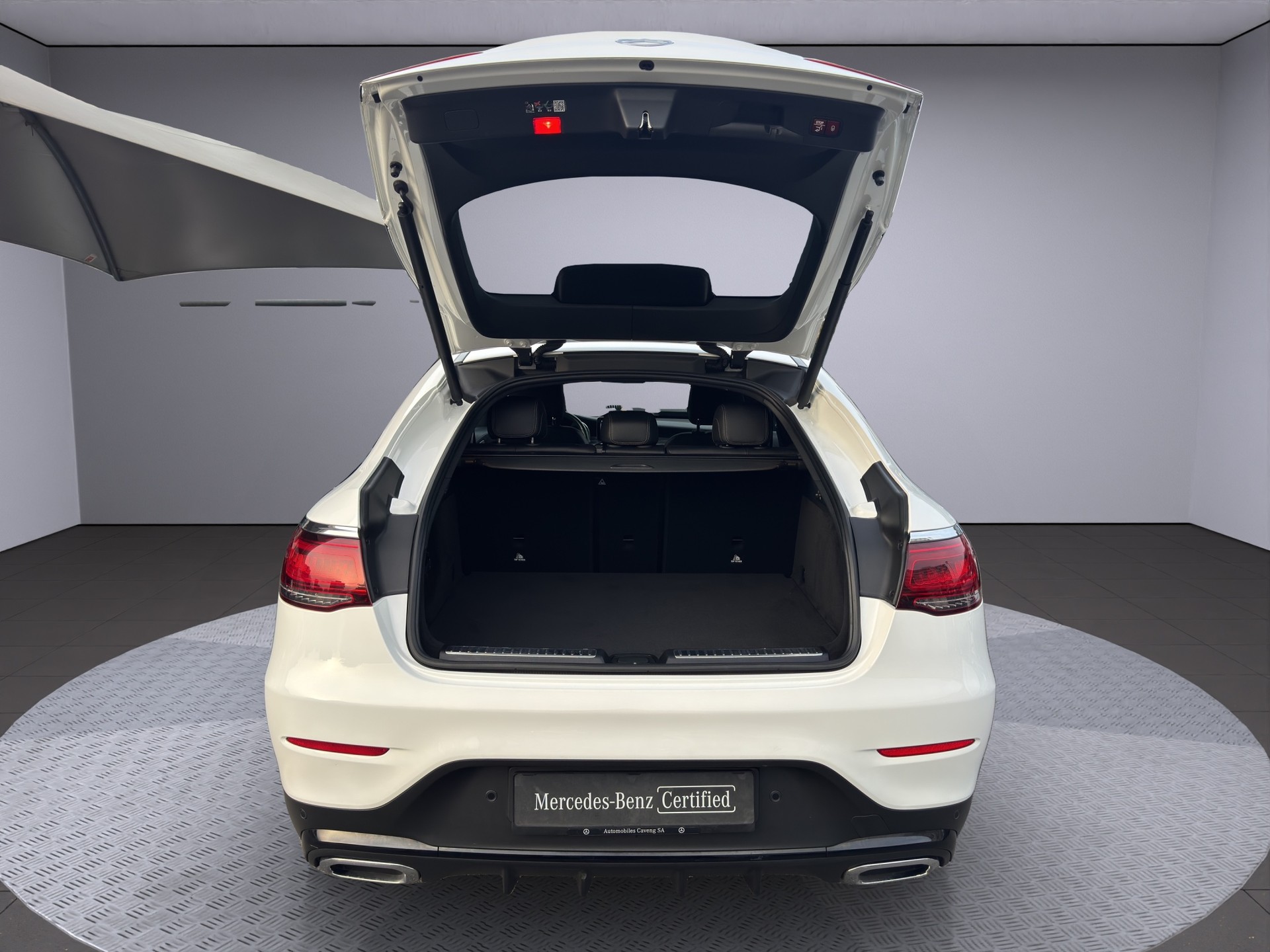 MERCEDES-BENZ GLC Coupé 200 AMG Line 4Matic 9G-Tronic-image-17