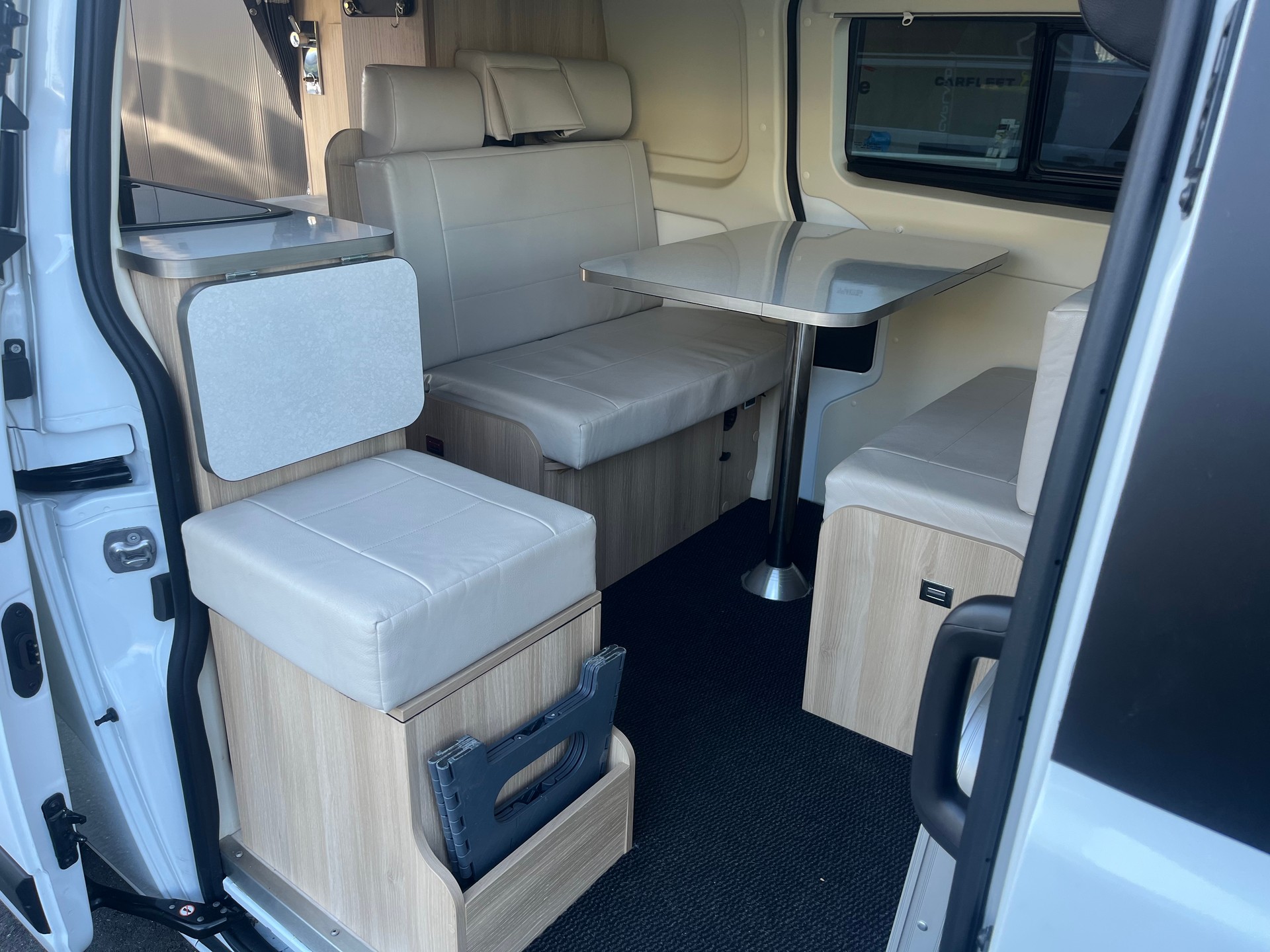FORD Transit Custom 320 L1H1 Camper Dreamer Cap Land-image-10
