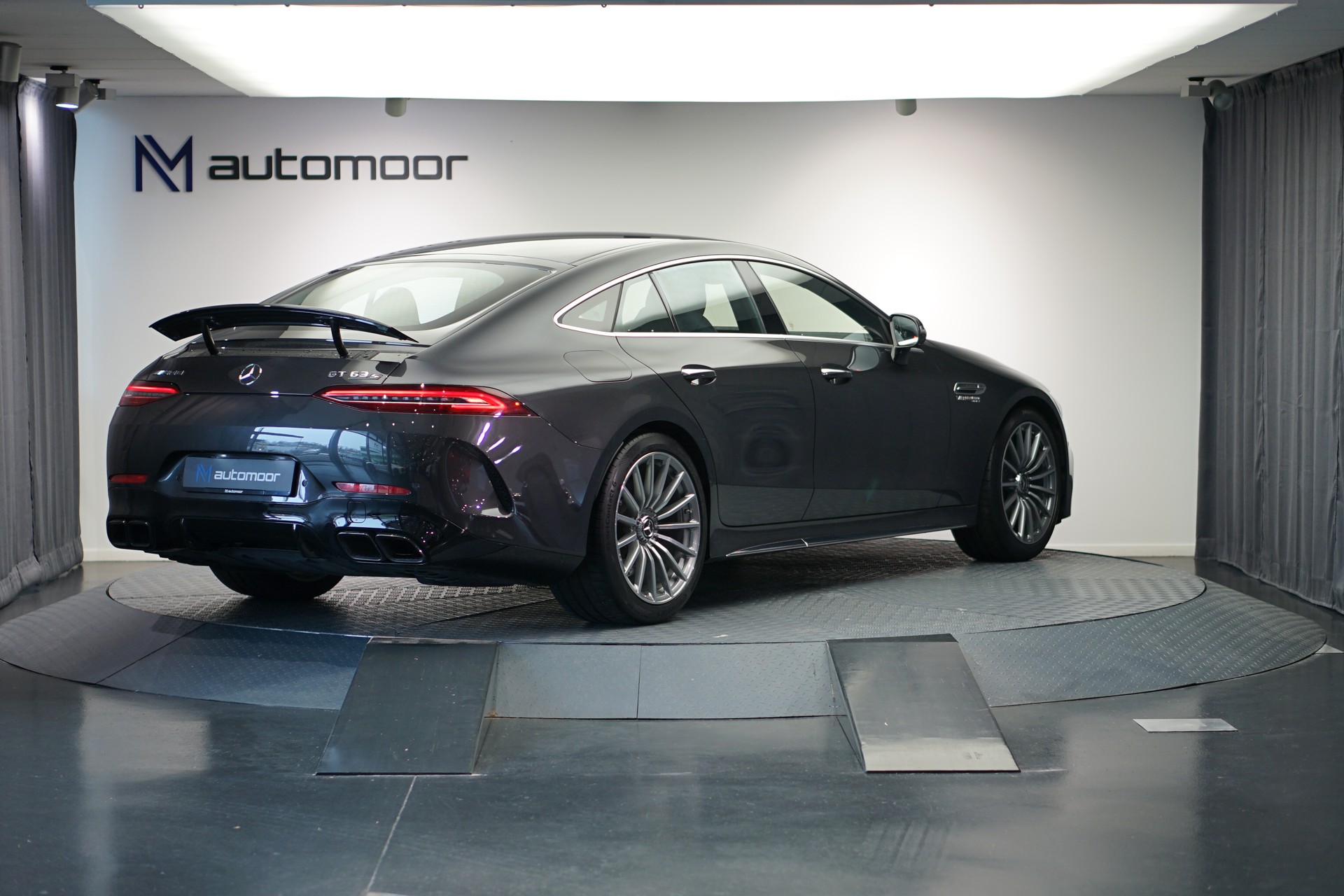 MERCEDES-BENZ AMG GT 4 63 S 4Matic+ Speedshift MCT *AHK* *Burmester* *Keramik Bremsanlage*-image-9