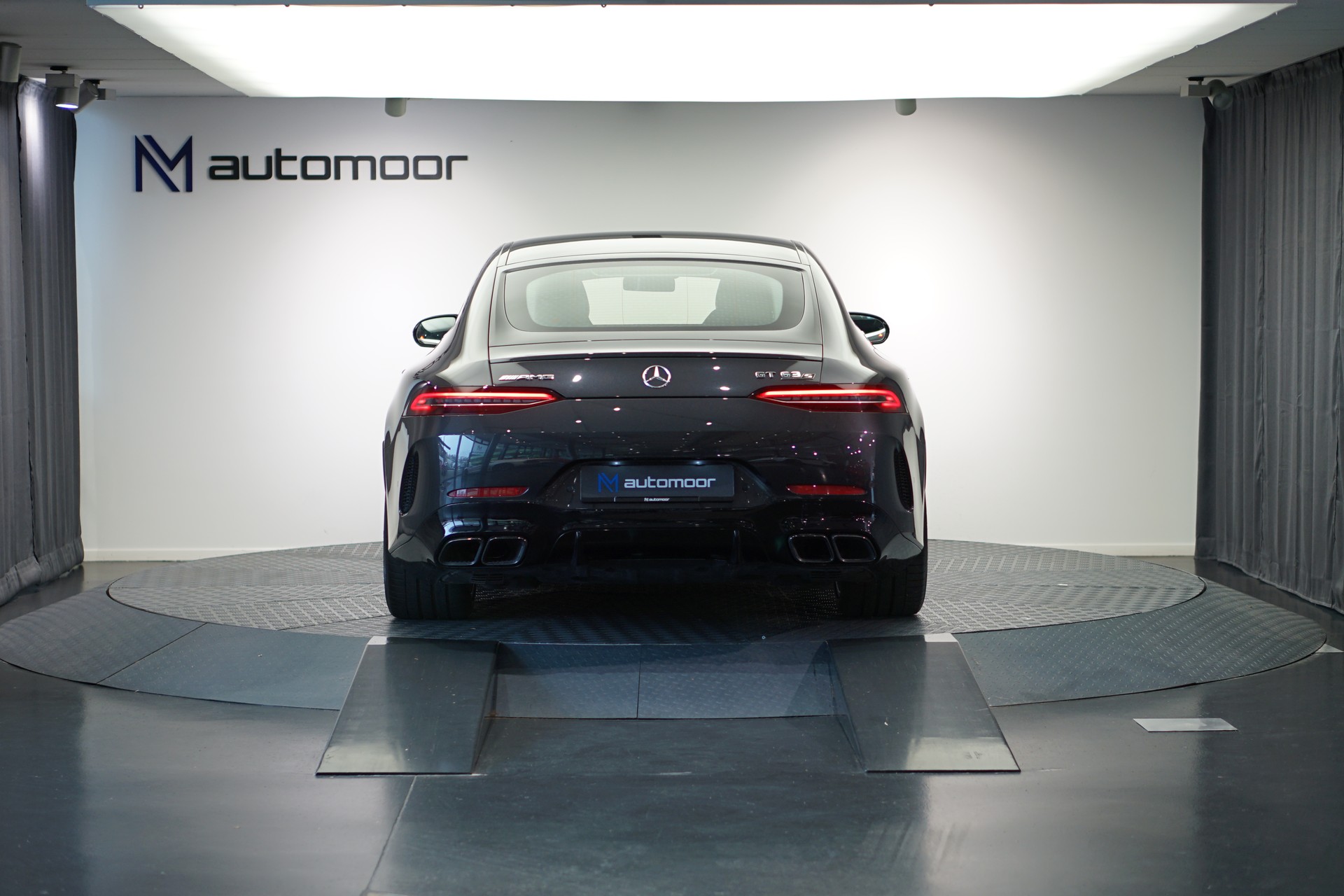 MERCEDES-BENZ AMG GT 4 63 S 4Matic+ Speedshift MCT *AHK* *Burmester* *Keramik Bremsanlage*-image-5