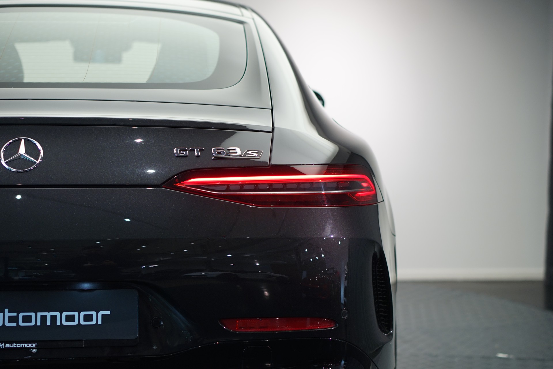 MERCEDES-BENZ AMG GT 4 63 S 4Matic+ Speedshift MCT *AHK* *Burmester* *Keramik Bremsanlage*-image-12