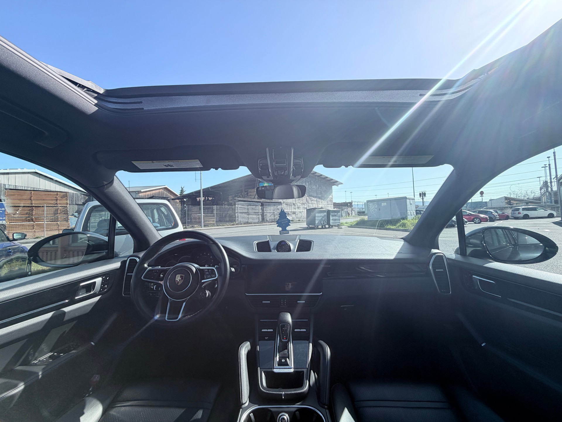 PORSCHE Cayenne-image-8
