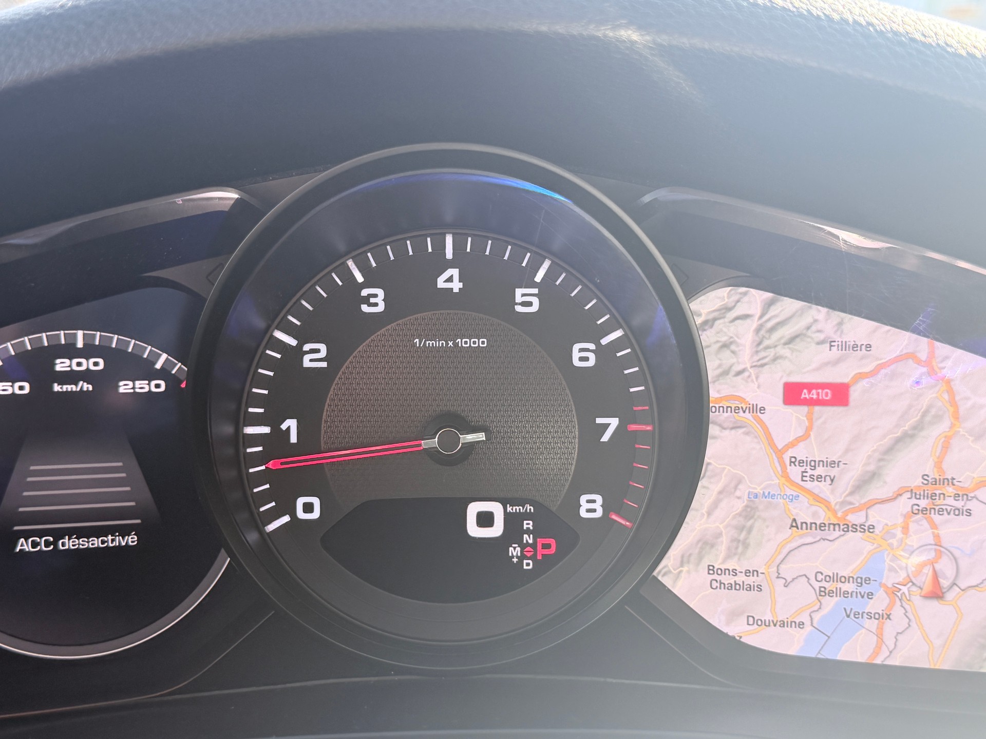 PORSCHE Cayenne-image-10