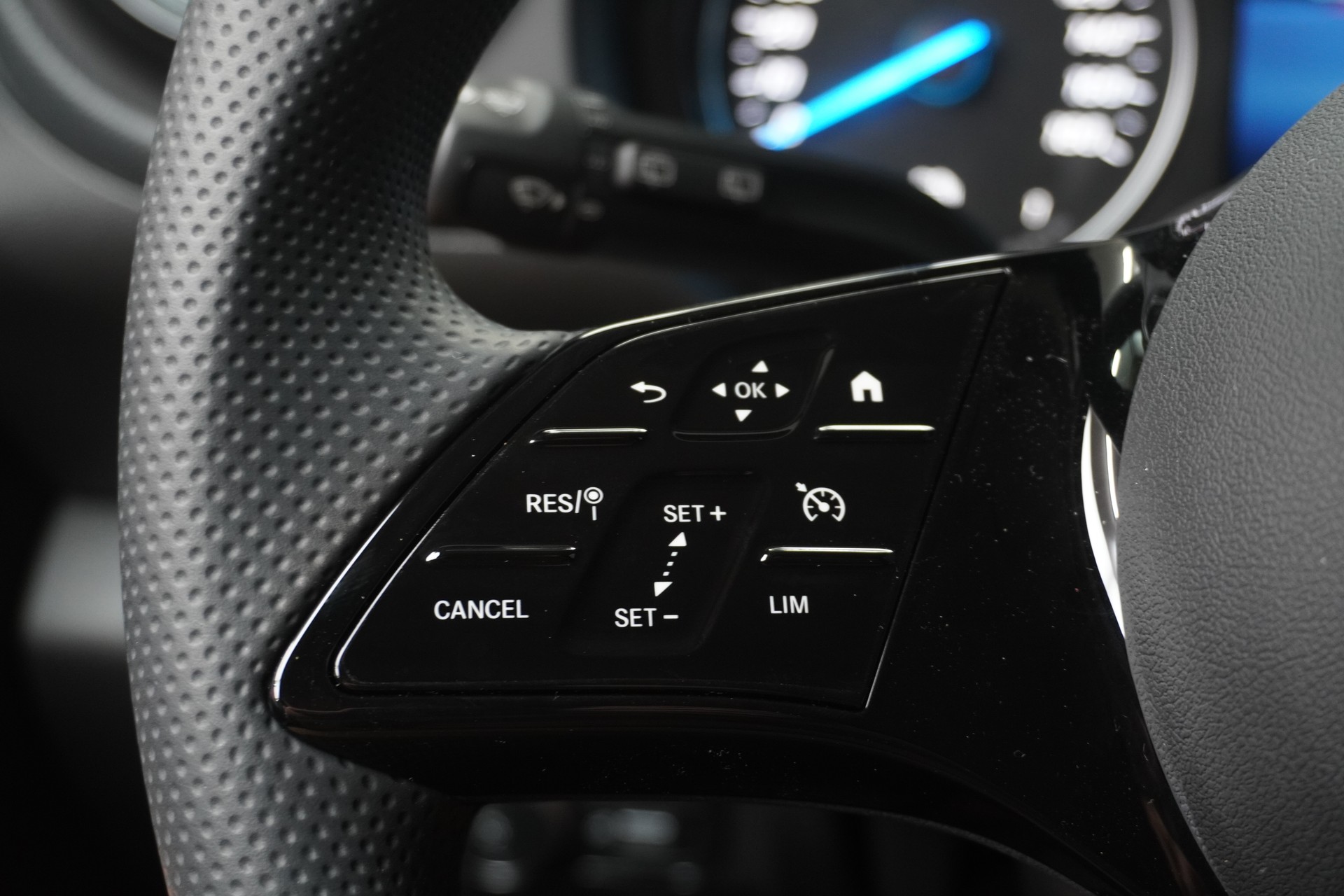 MERCEDES-BENZ eCitan Standard 2716mm S WORKER-image-5