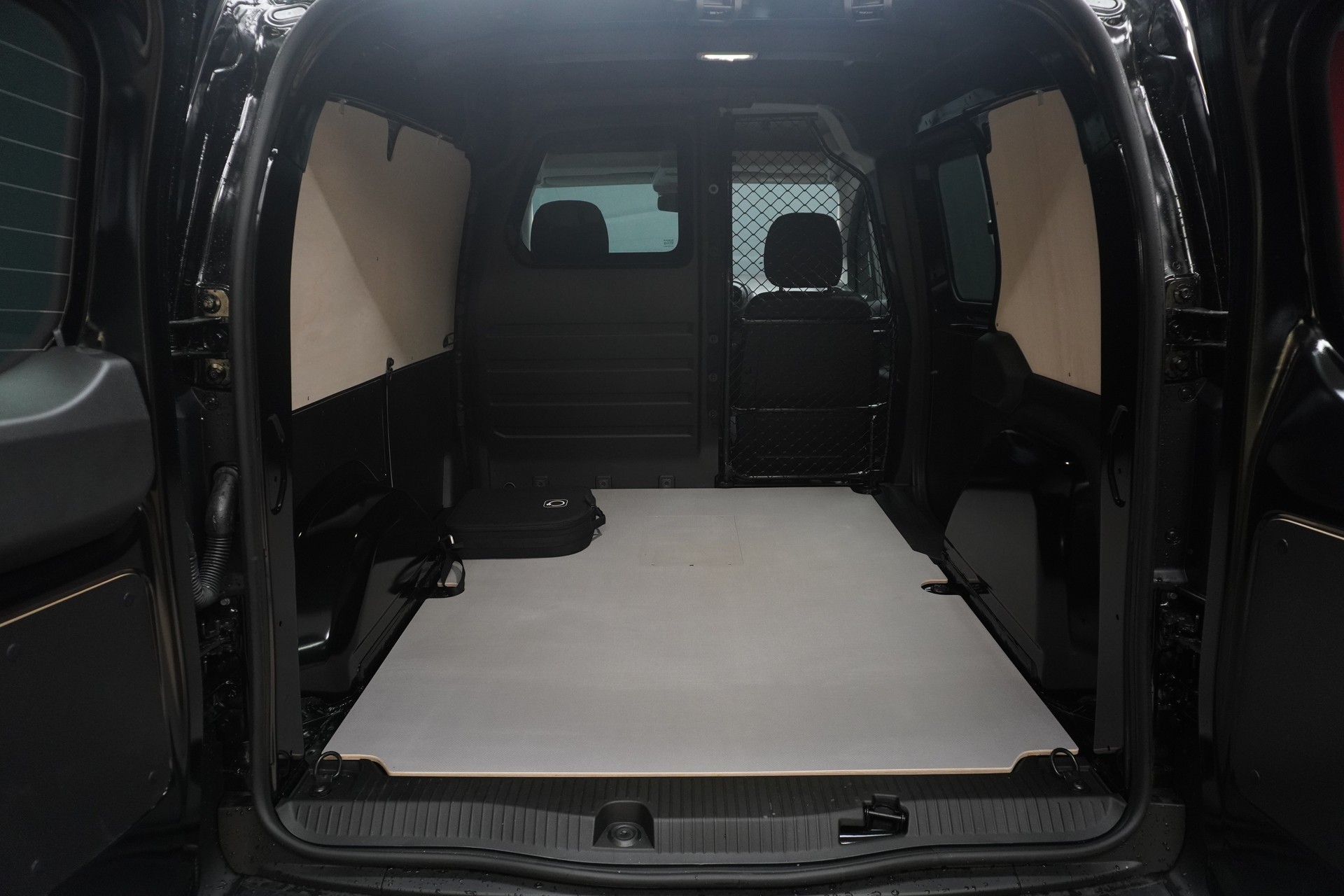 MERCEDES-BENZ eCitan Standard 2716mm S WORKER-image-13