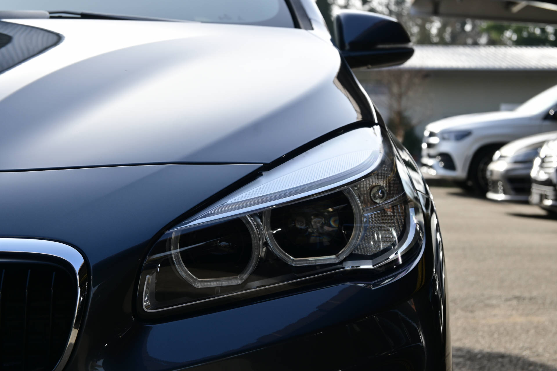 BMW 218i Active Tourer *erst 17'222km*-showroom-element-3
