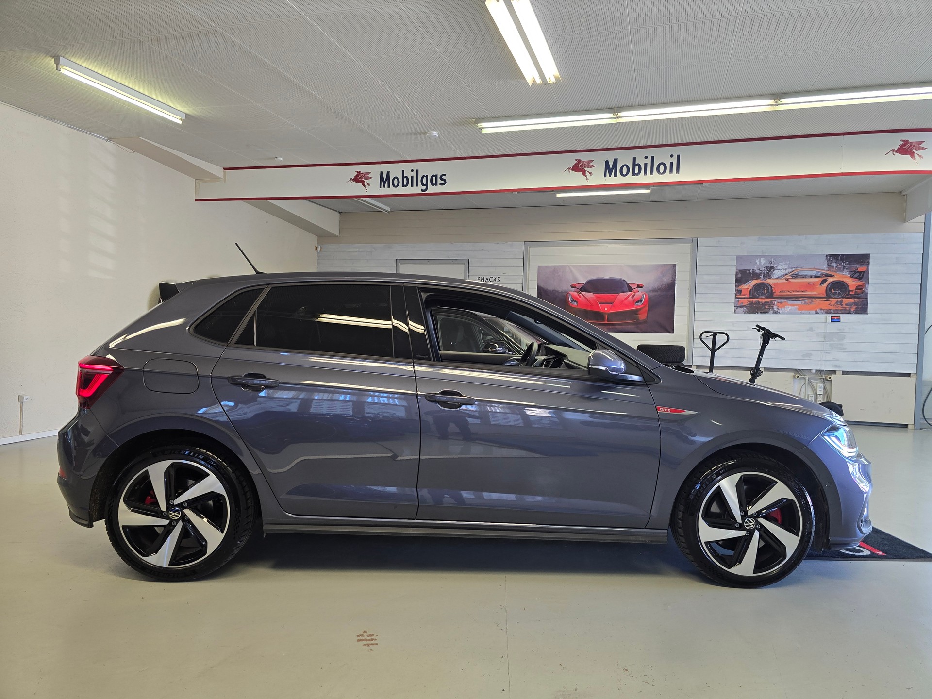 VW Polo 2.0 TSI GTI DSG-image-3