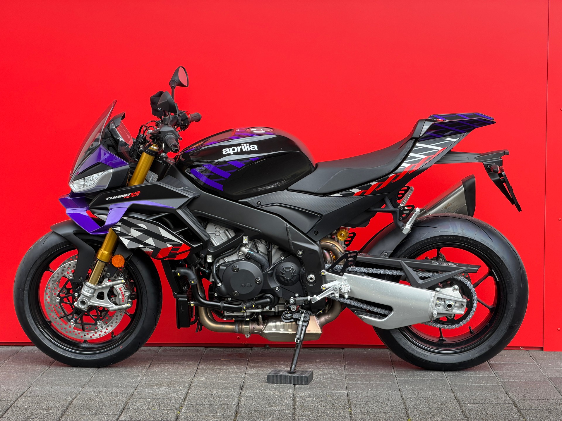 APRILIA Tuono V4 1100 E5+ Factory-image-13