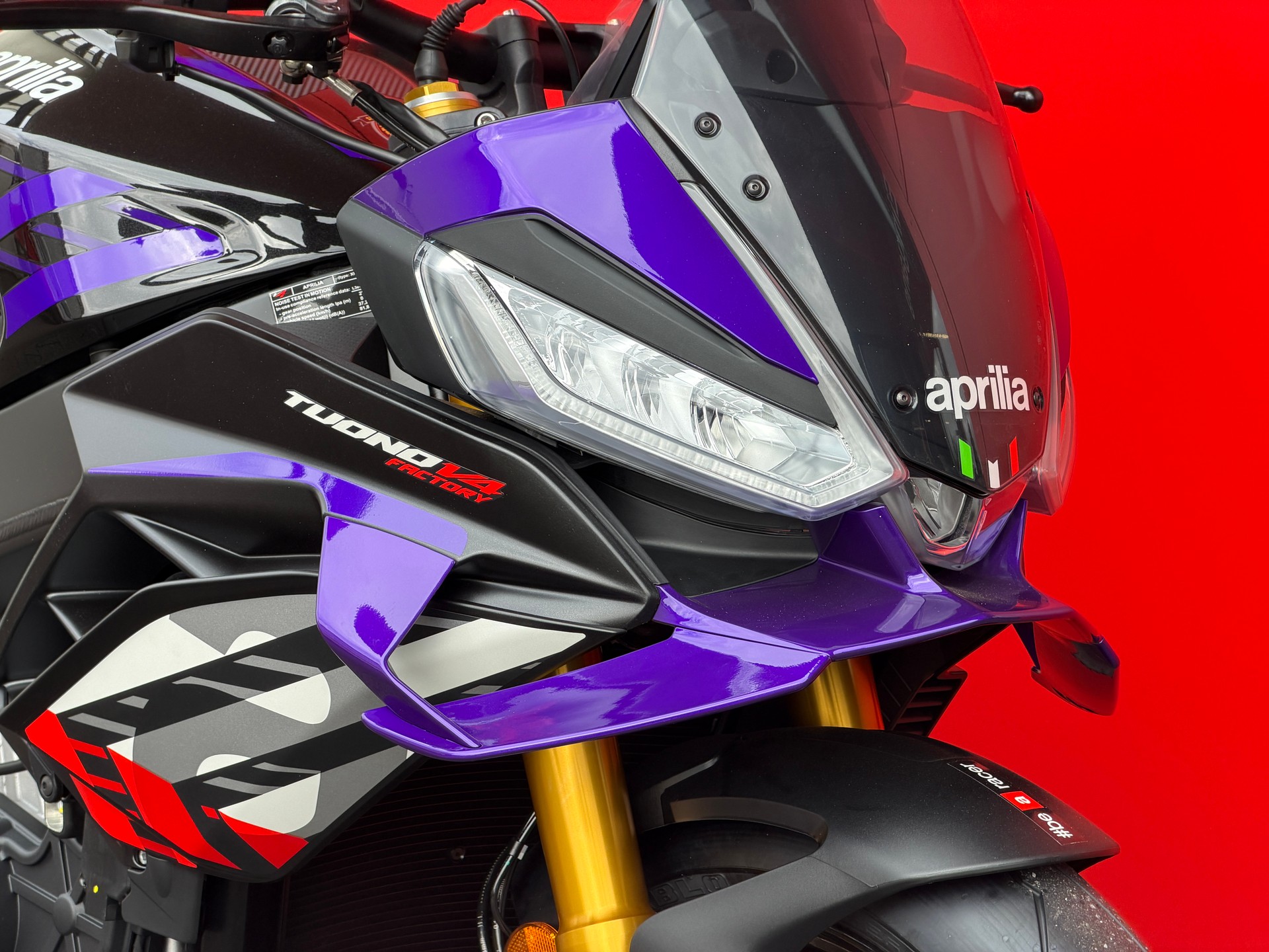 APRILIA Tuono V4 1100 E5+ Factory-image-8