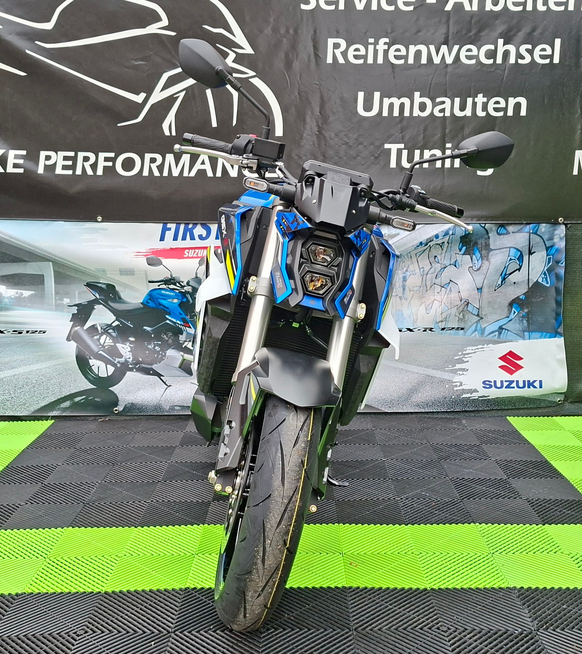 SUZUKI GSX-S 950 Falcon-image-2