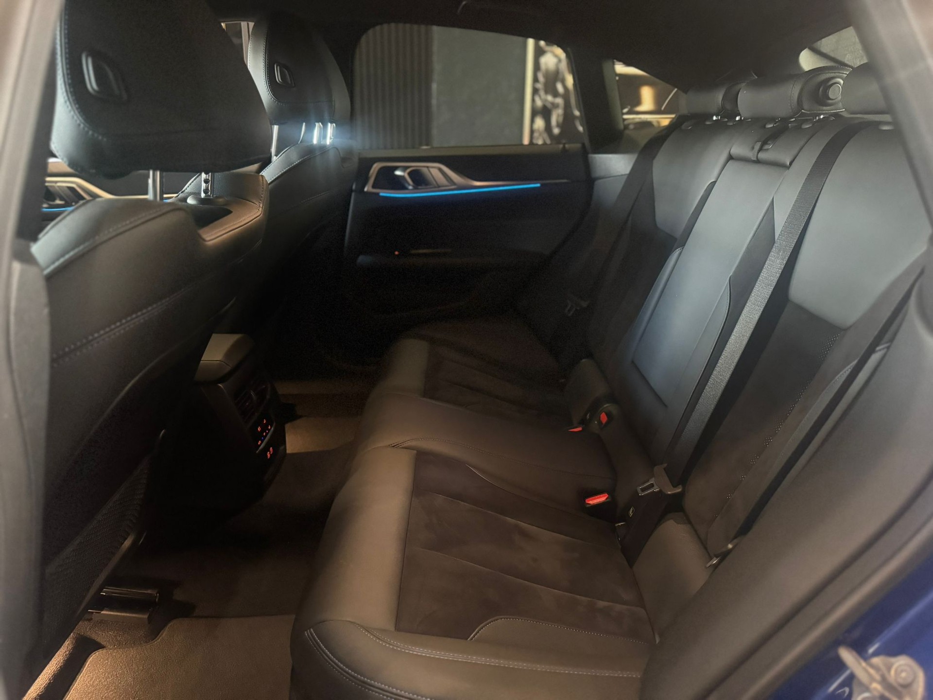 BMW 420d xDrive 48V Gran Coupé M Sport Steptronic-image-14