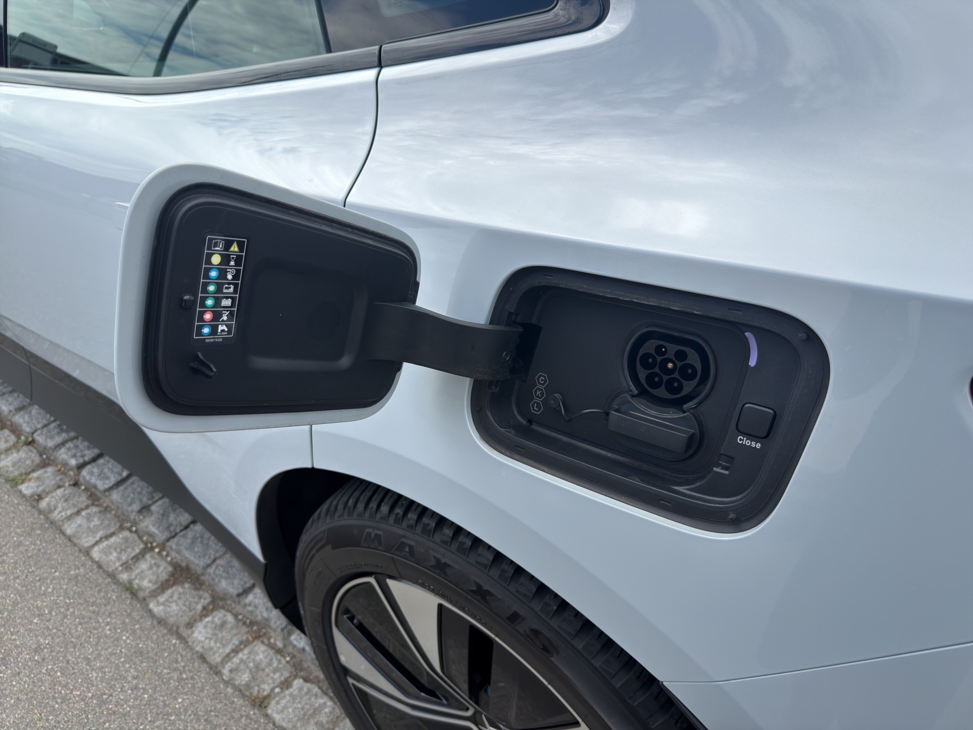POLESTAR 4 Long Range Dual Motor-image-29