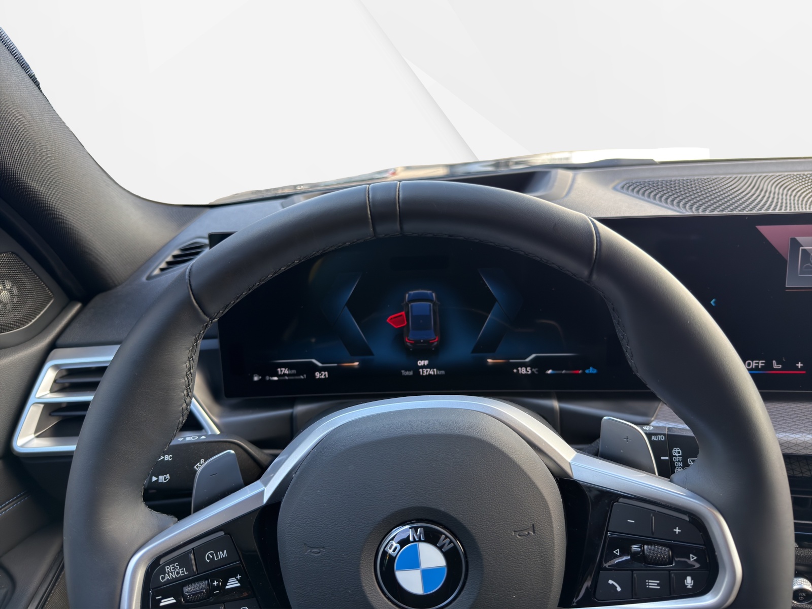 BMW 320d xDr 48V T M SportPro-image-14