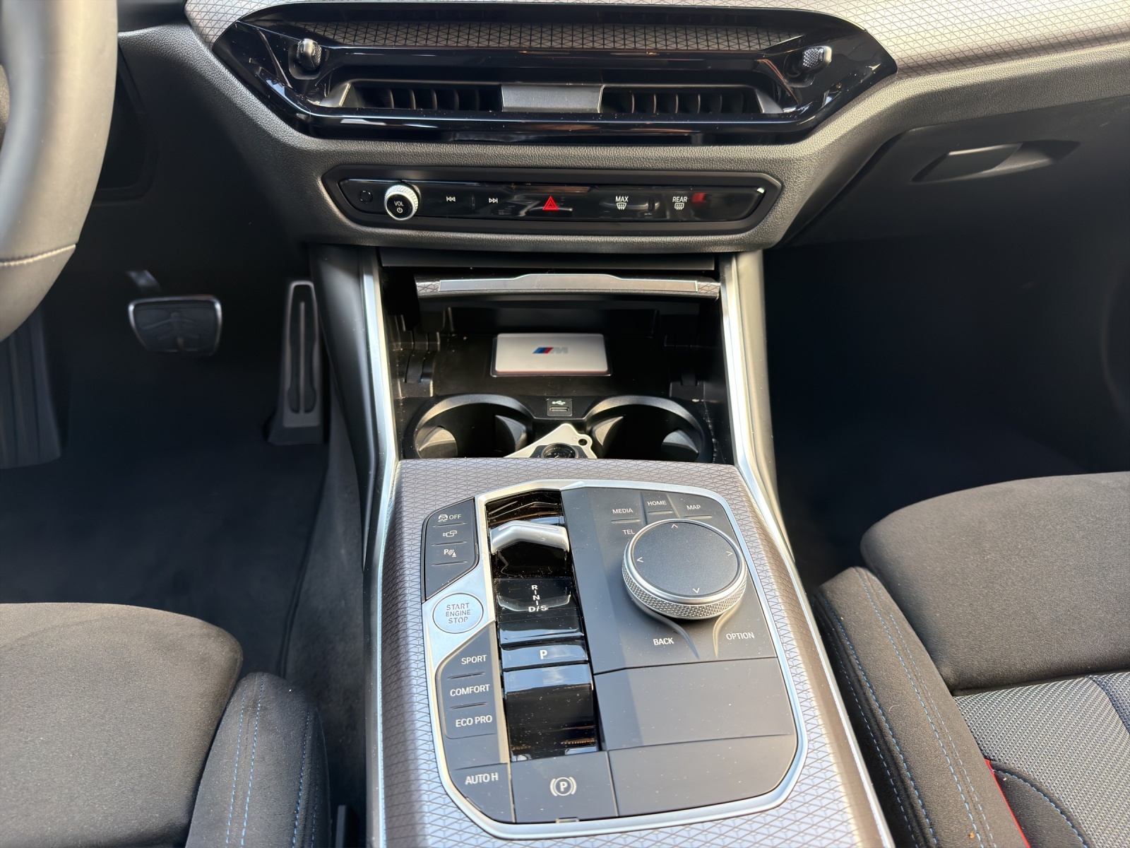 BMW 320d xDr 48V T M SportPro-image-15