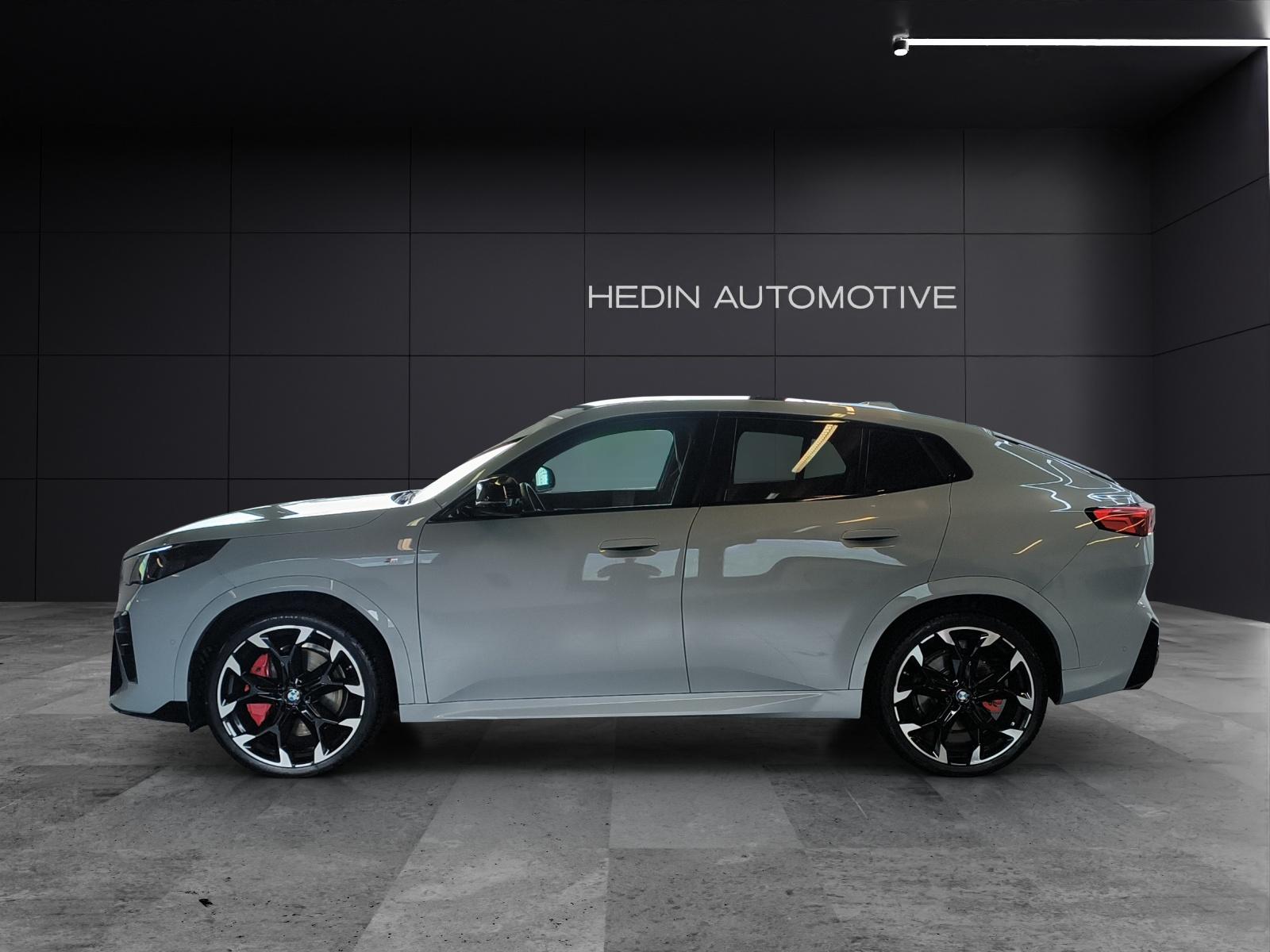 BMW X2 M35i-showroom-element-1