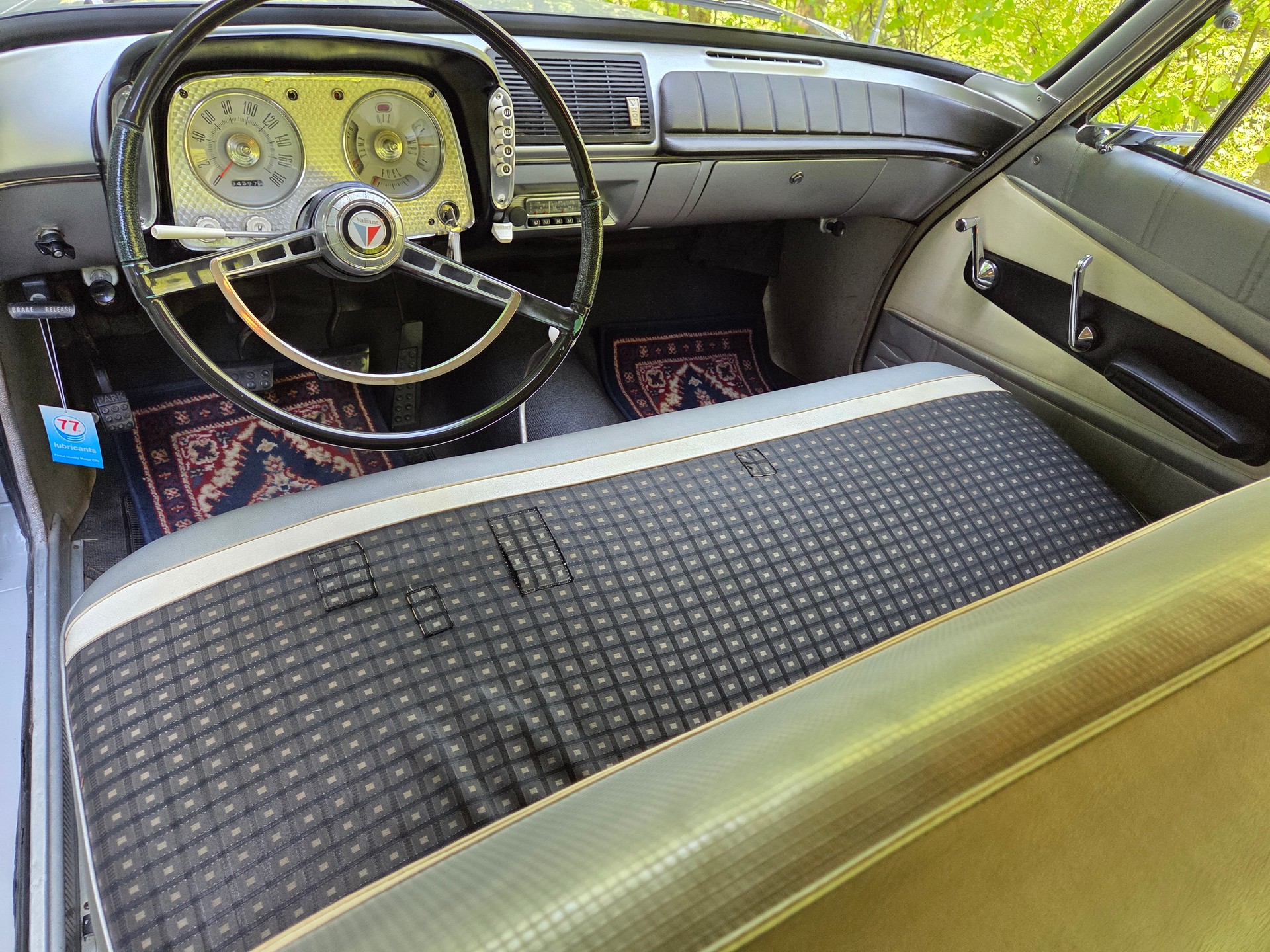 CHRYSLER Valiant M200-image-6