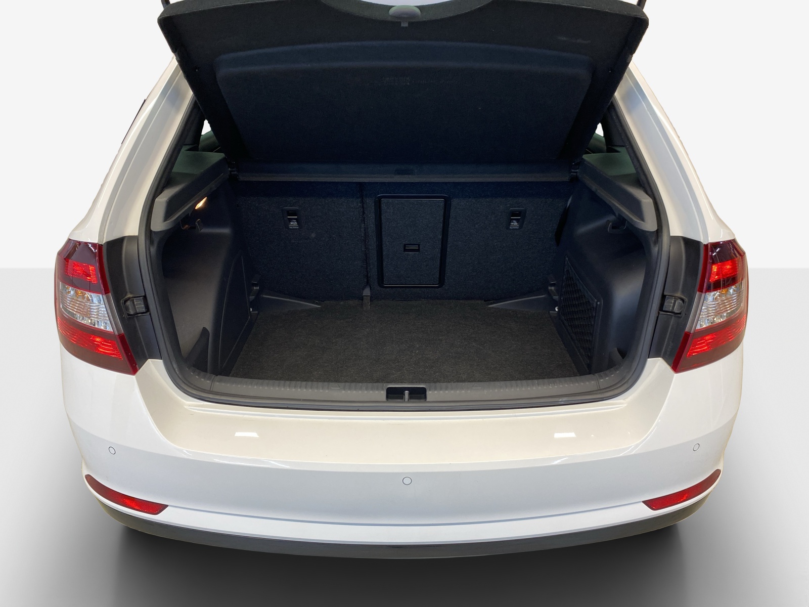SKODA Rapid Spaceback 1.0 TSI Monte Carlo DSG-image-12