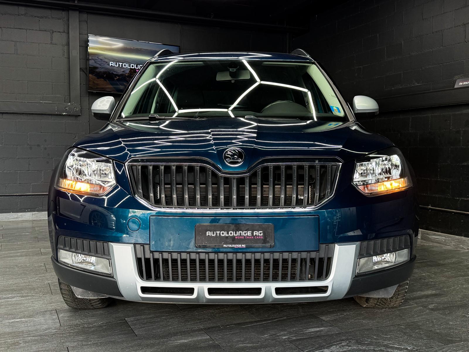 SKODA Yeti 2.0 TDI Style 4x4 DSG-showroom-element-2