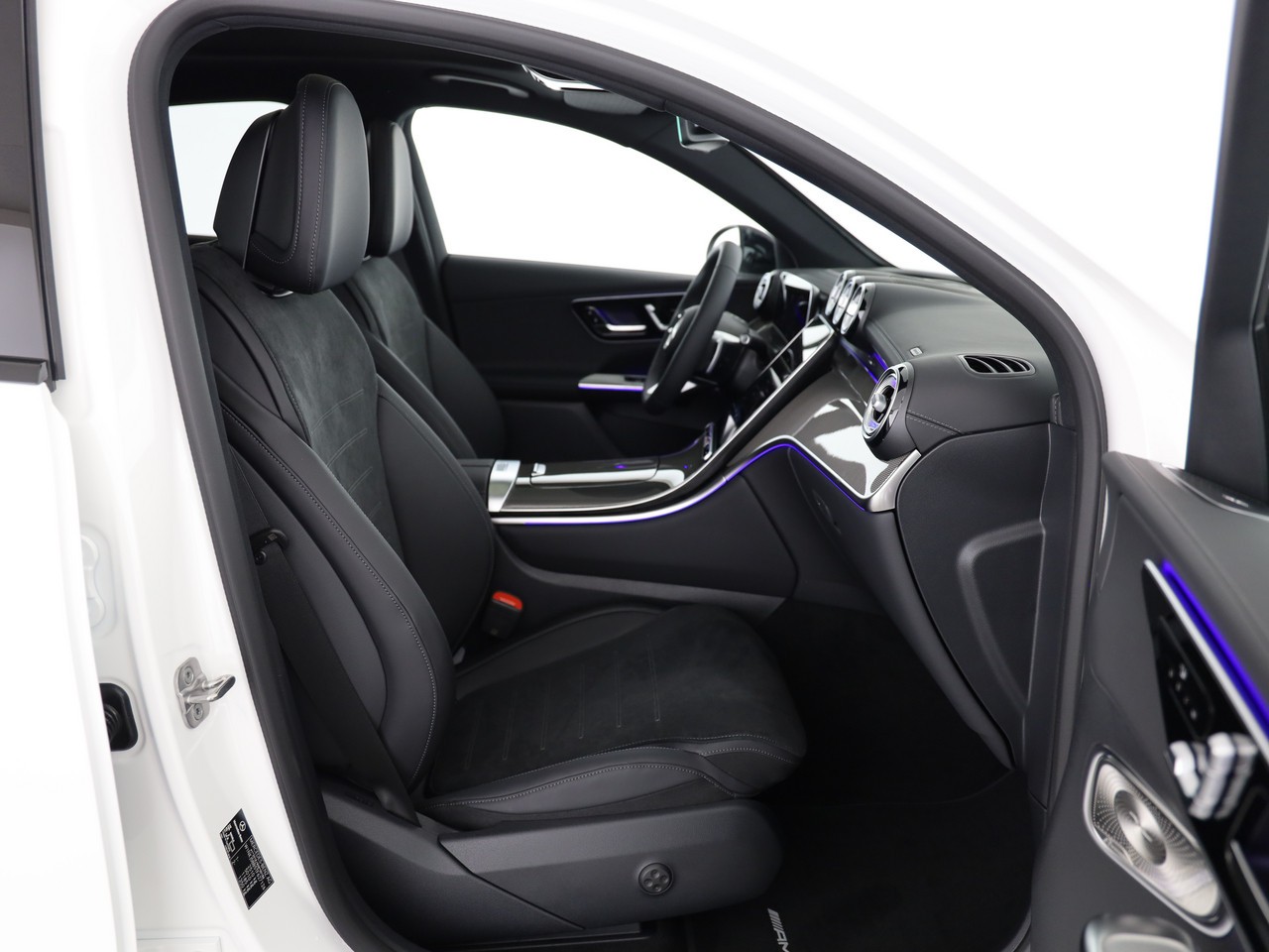 MERCEDES-BENZ GLC Coupé 200 4Matic 9G-Tronic-image-9