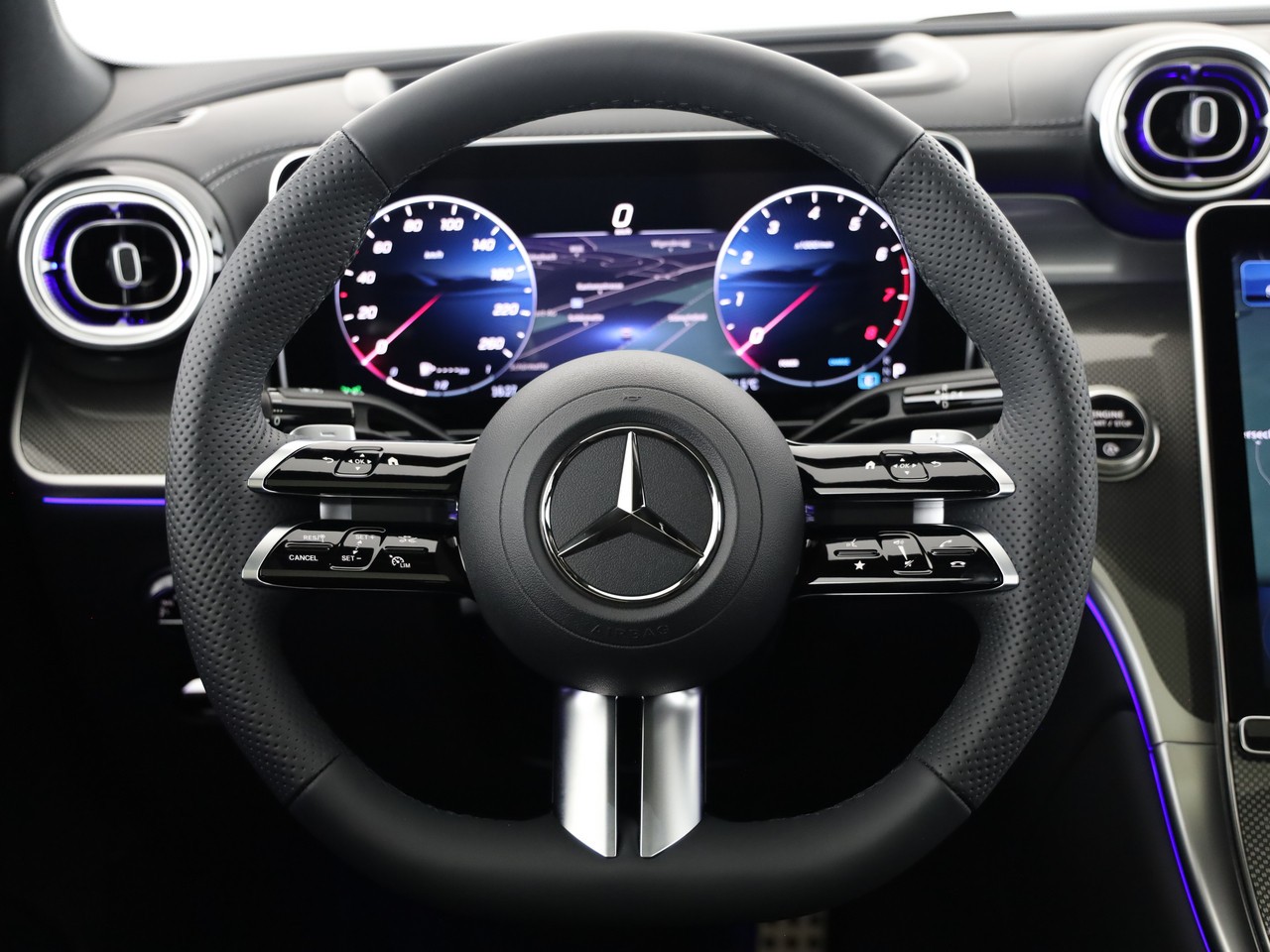 MERCEDES-BENZ GLC Coupé 200 4Matic 9G-Tronic-image-5