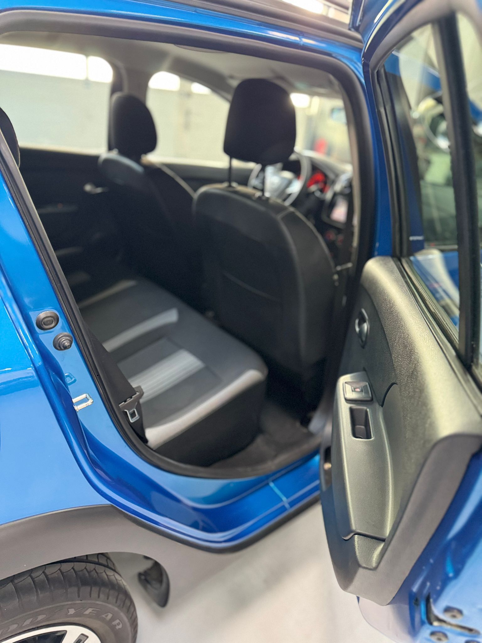 DACIA Sandero TCe 90 Stepway Unlimited 2 Allrad-image-16