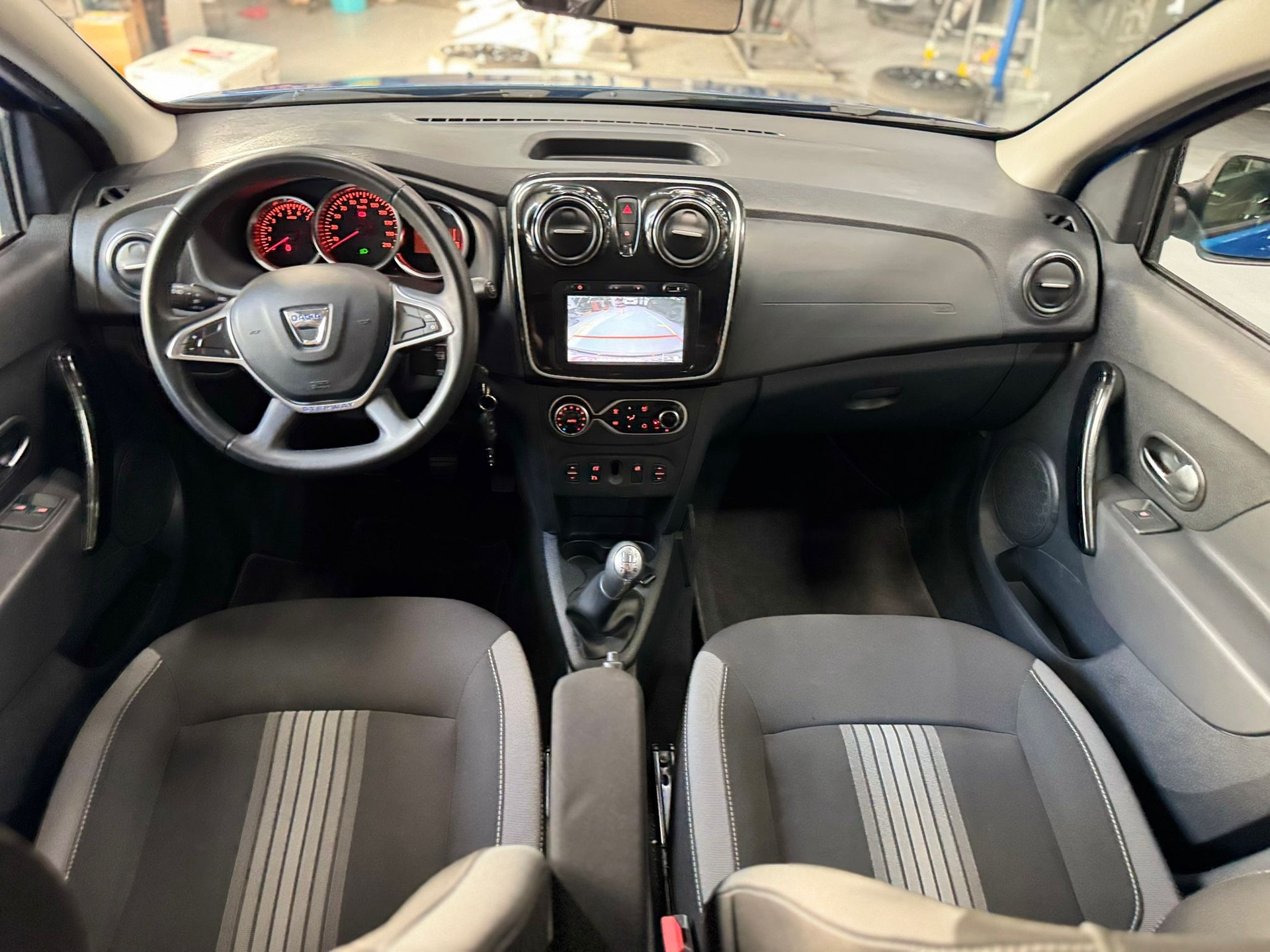 DACIA Sandero TCe 90 Stepway Unlimited 2 Allrad-image-14
