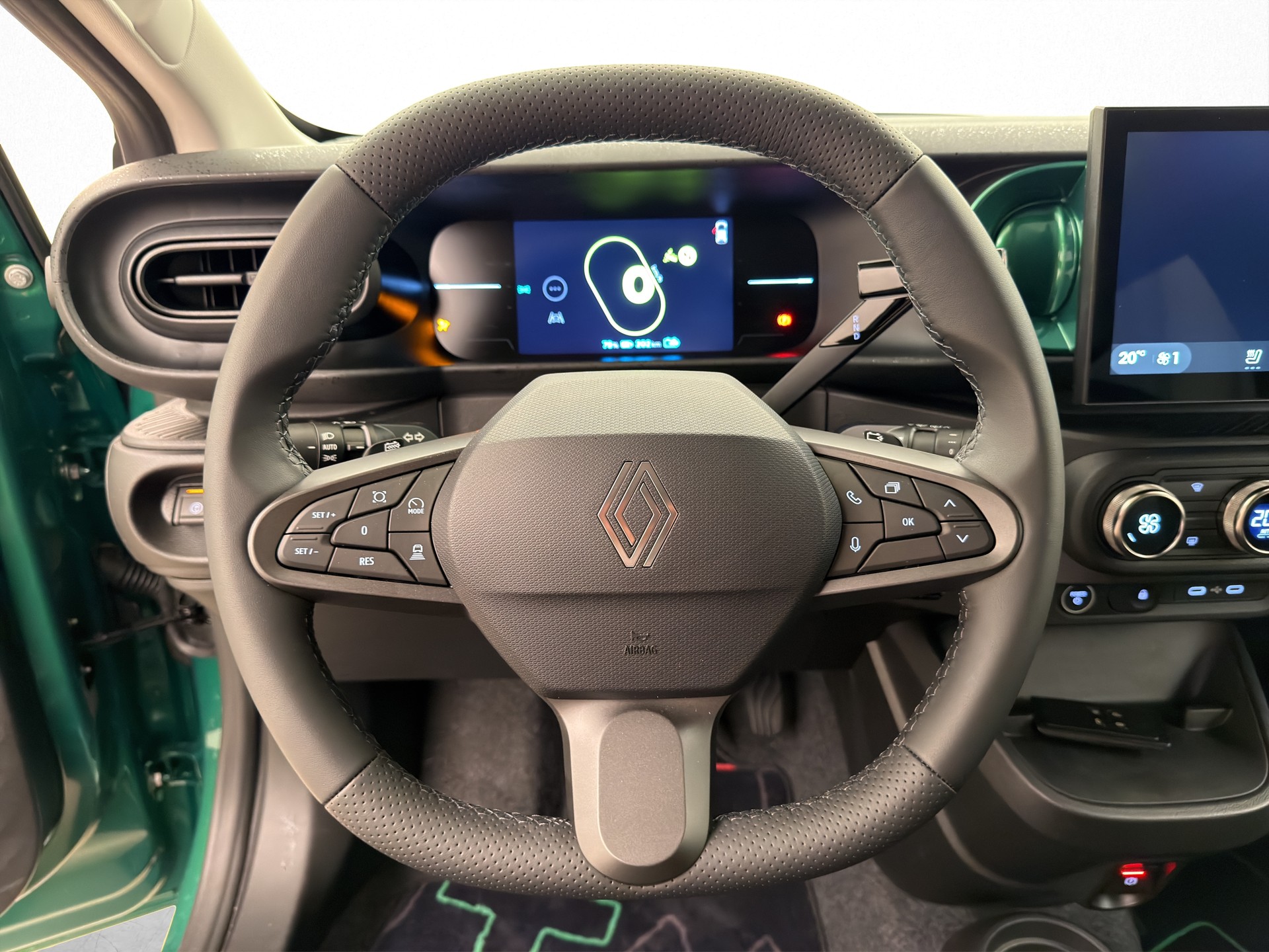 RENAULT Twingo E-Tech Urban Range techno-image-7