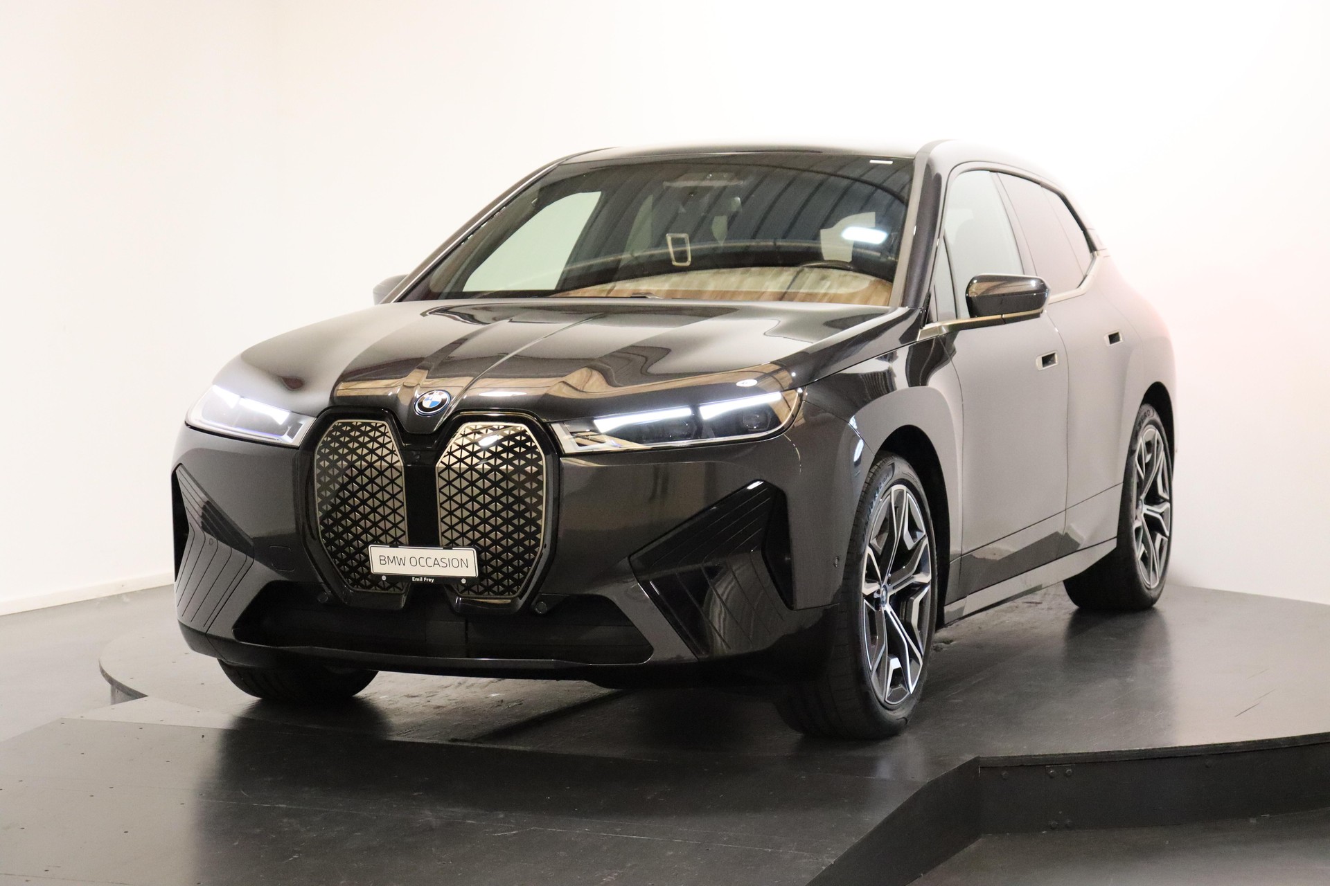 BMW iX xDrive50