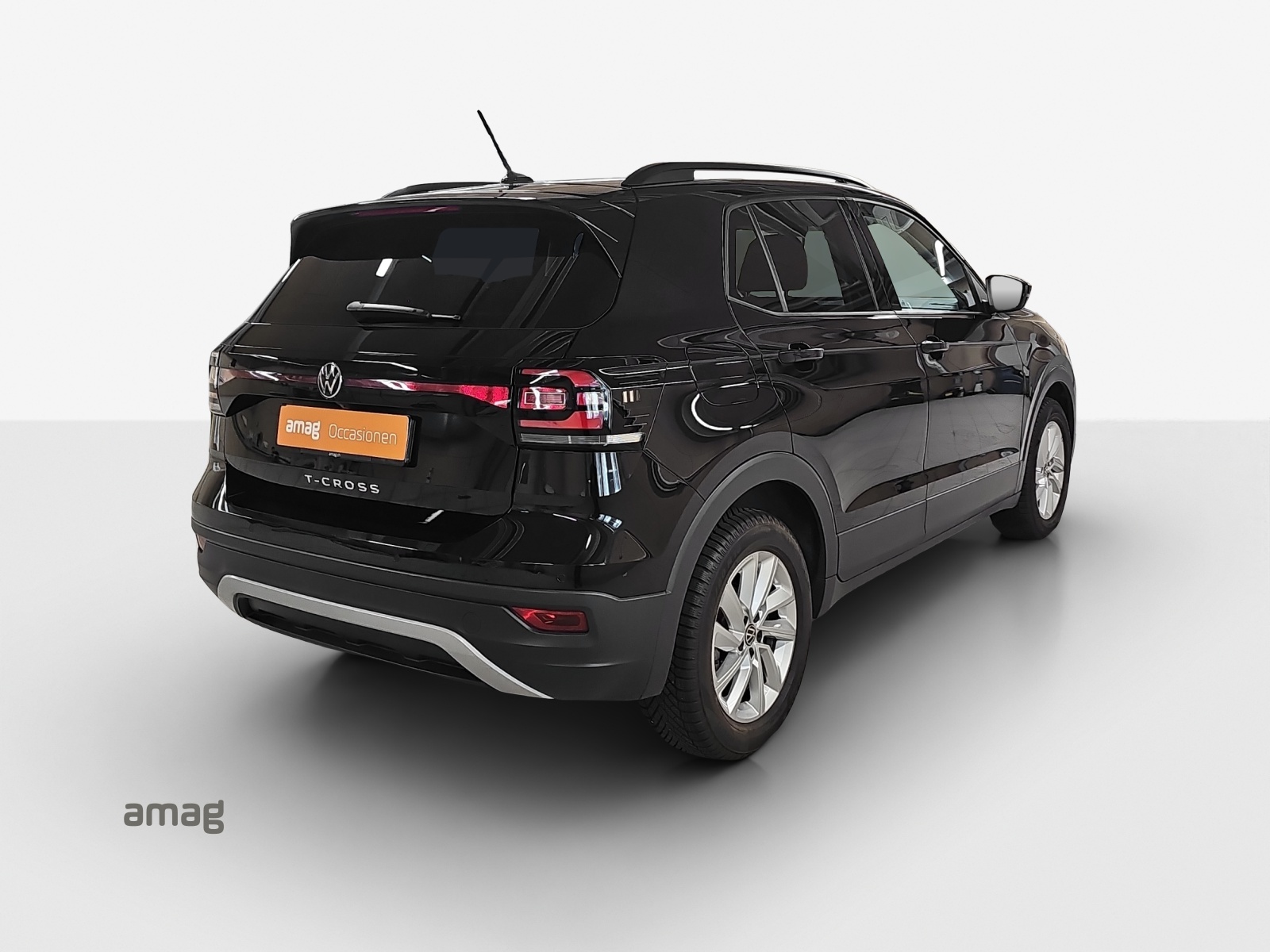 VW T-Cross 1.0 TSI Life DSG-image-4