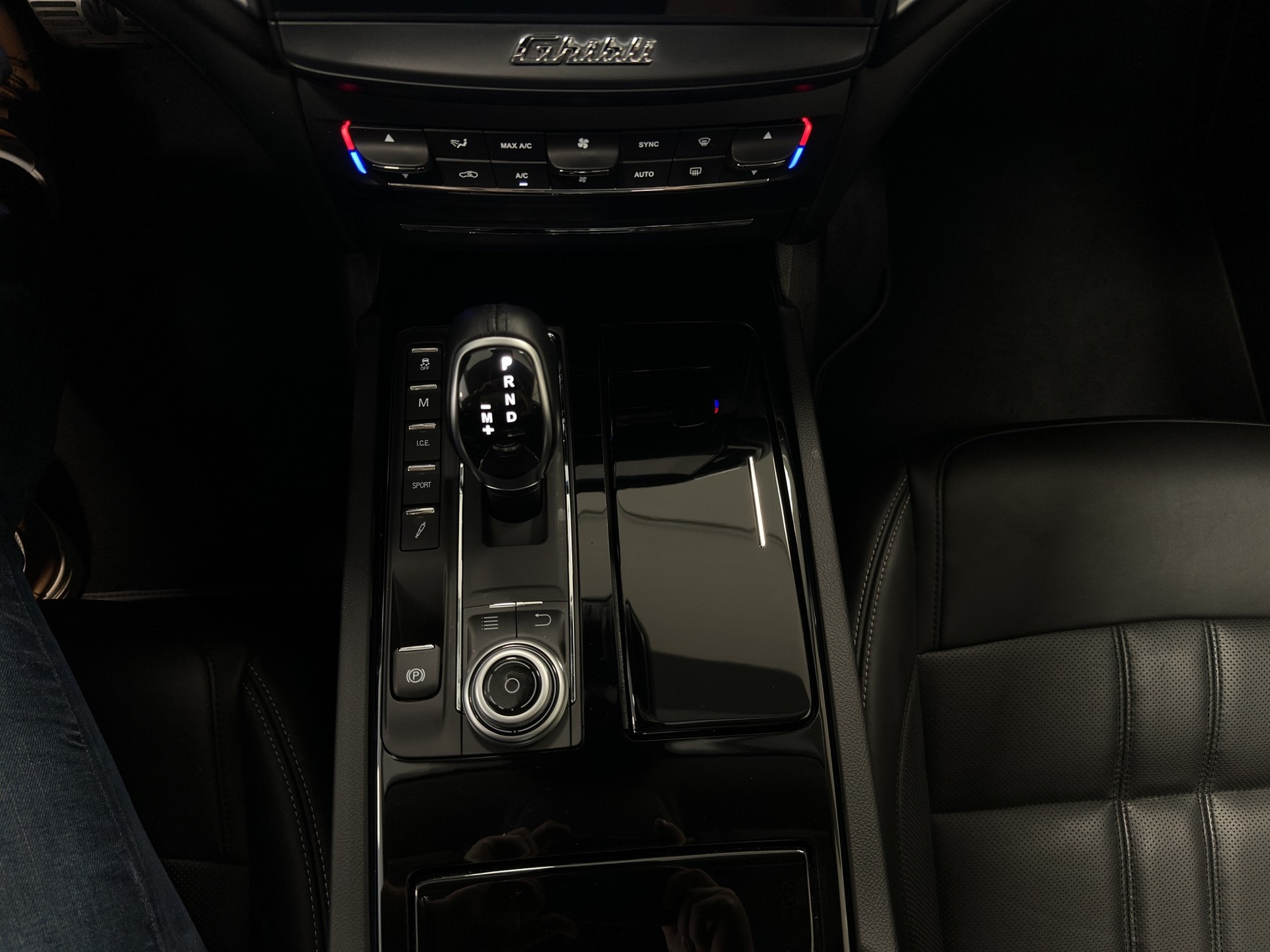 MASERATI Ghibli S Q4 3.0 V6 Automatica-image-23
