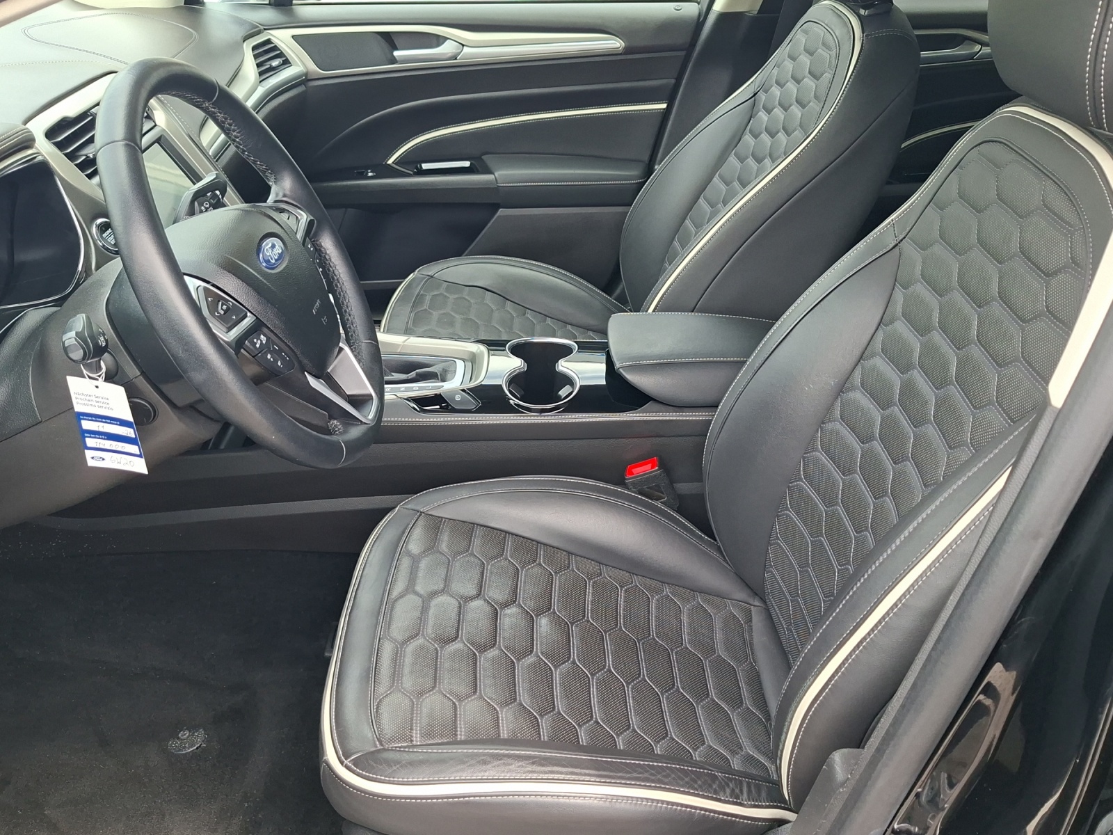 FORD Mondeo 2.0 HEV Vignale eCVT-image-4