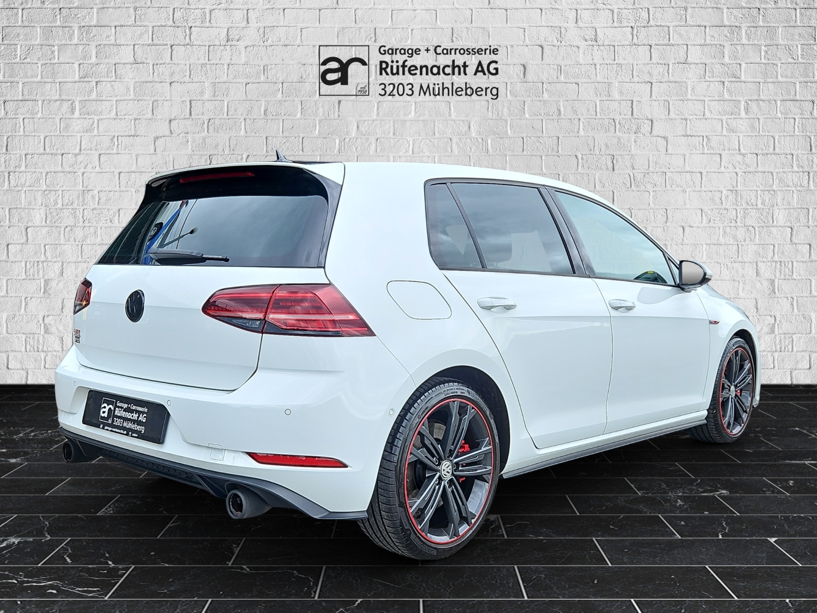 VW Golf VII 2.0 TSI GTI Performance DSG-showroom-element-1