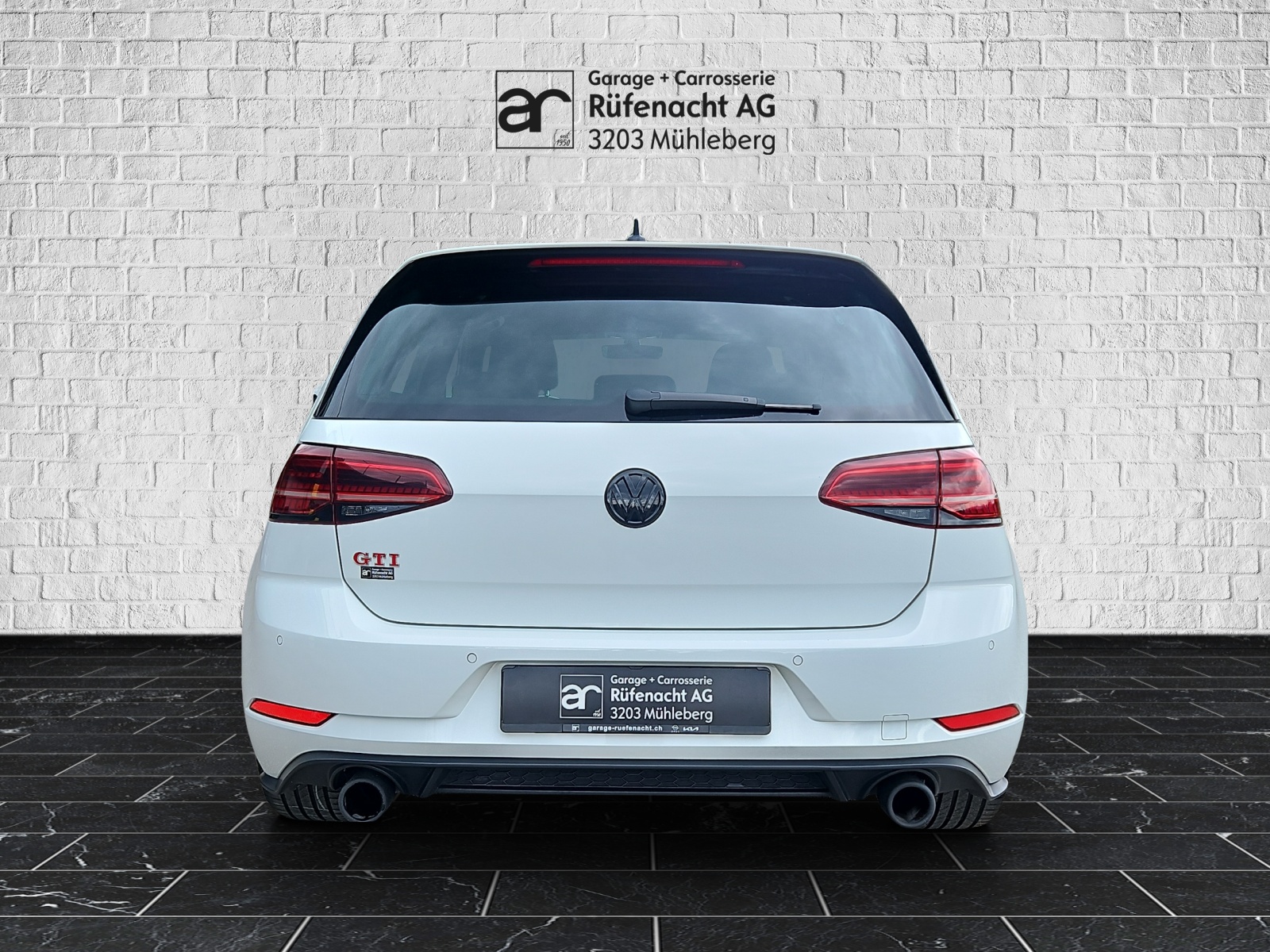 VW Golf VII 2.0 TSI GTI Performance DSG-showroom-element-3