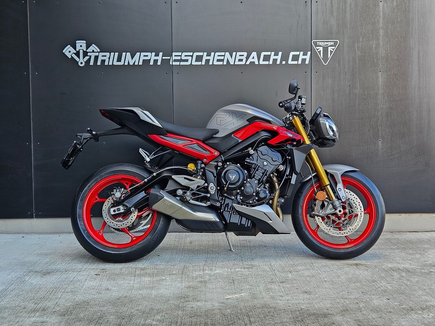 TRIUMPH Street Triple Moto2 765-image-1