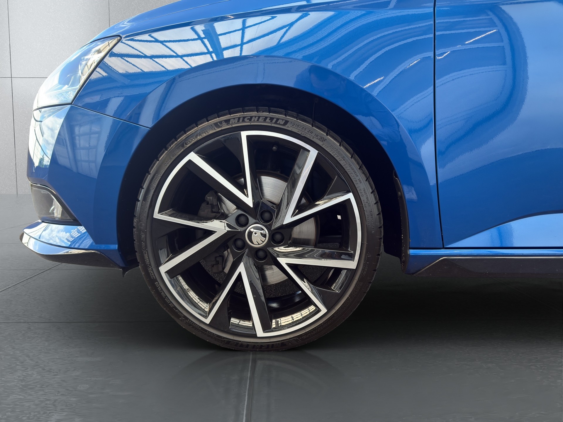 SKODA Fabia 1.0 TSI Monte Carlo-image-6
