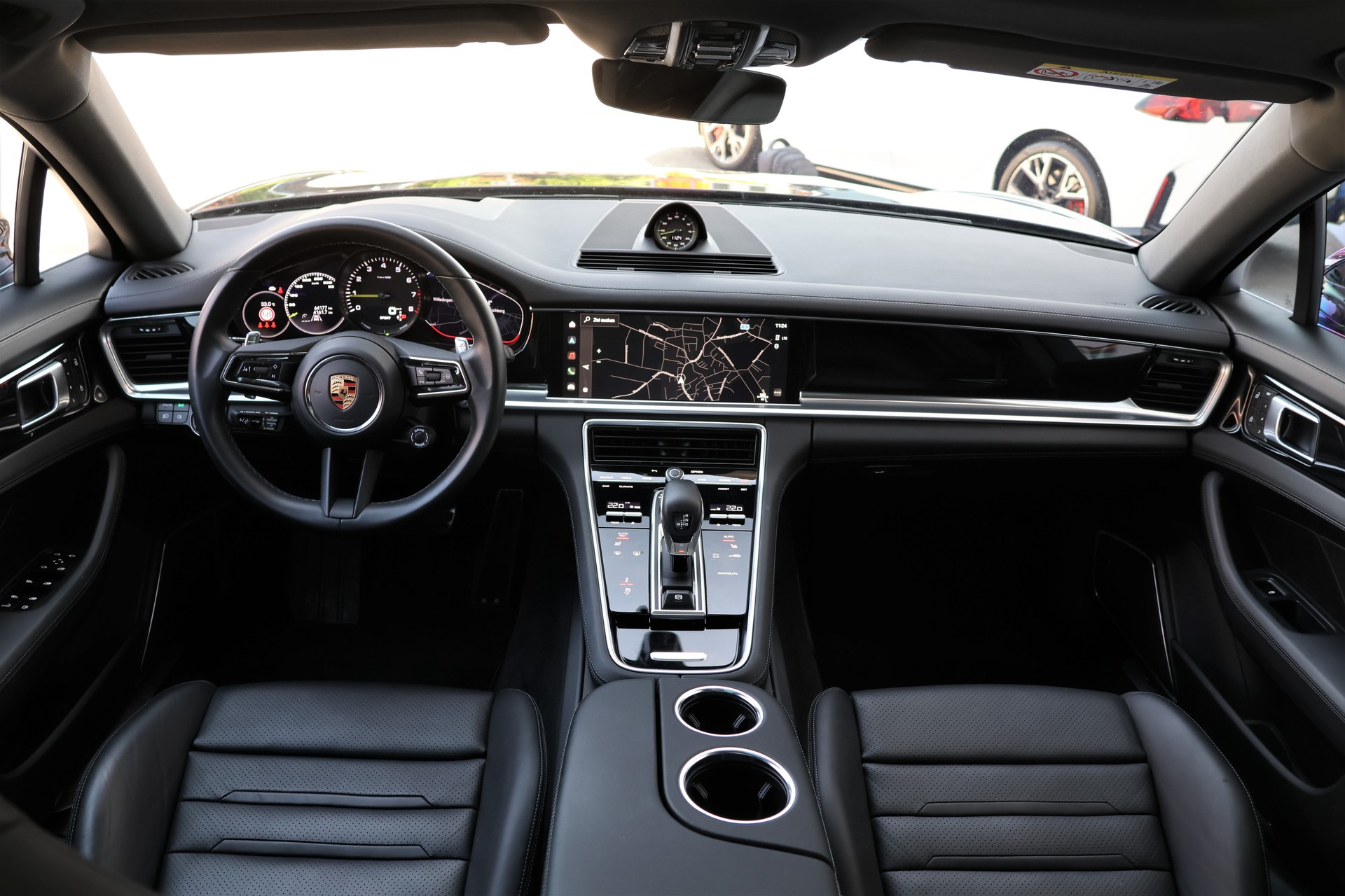 PORSCHE Panamera 4S E-Hybrid Sport Turismo PDK (CH) "2+2y Approved"-image-16