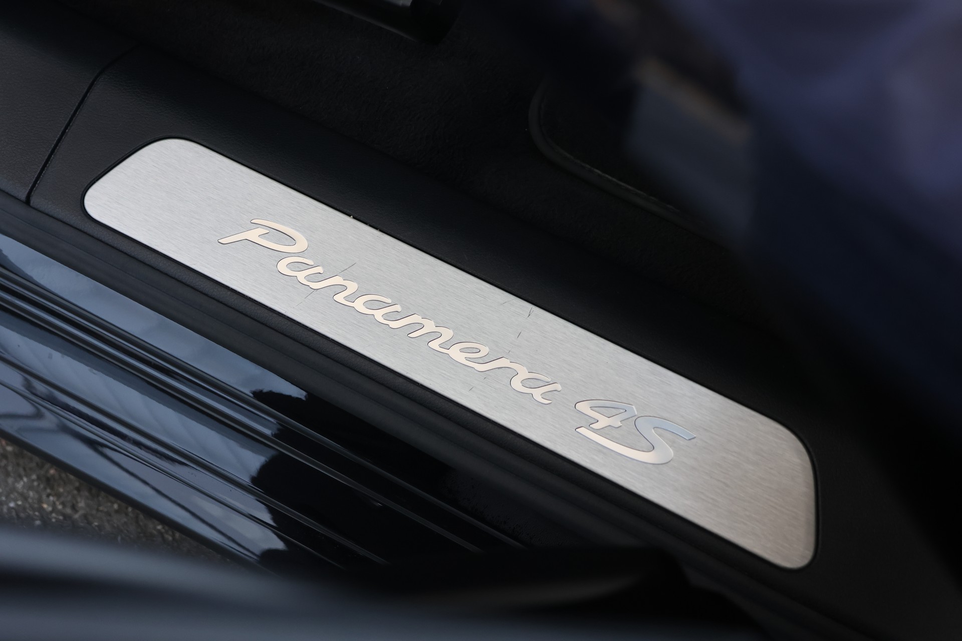 PORSCHE Panamera 4S E-Hybrid Sport Turismo PDK (CH) "2+2y Approved"-image-21