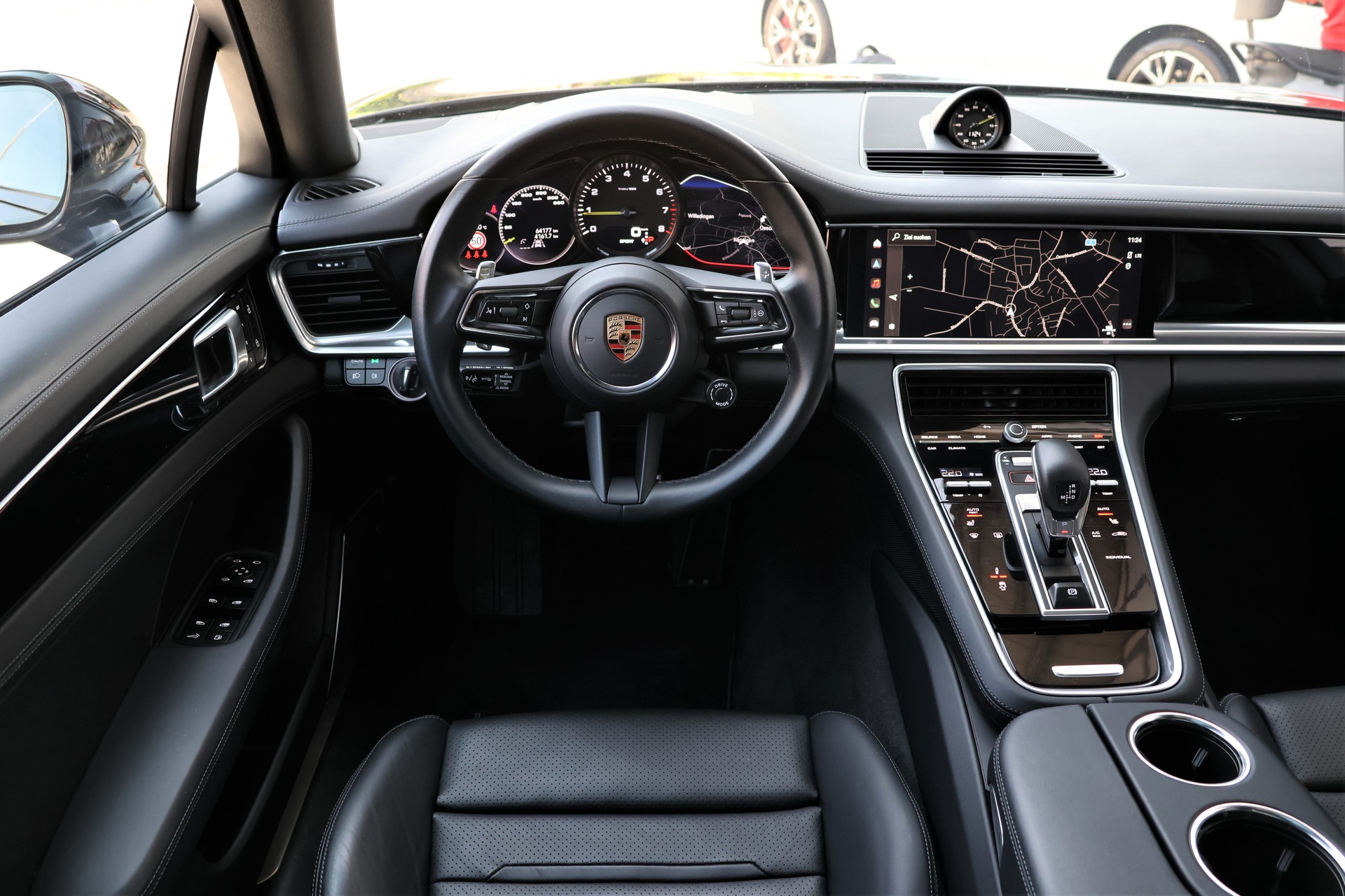 PORSCHE Panamera 4S E-Hybrid Sport Turismo PDK (CH) "2+2y Approved"-image-14
