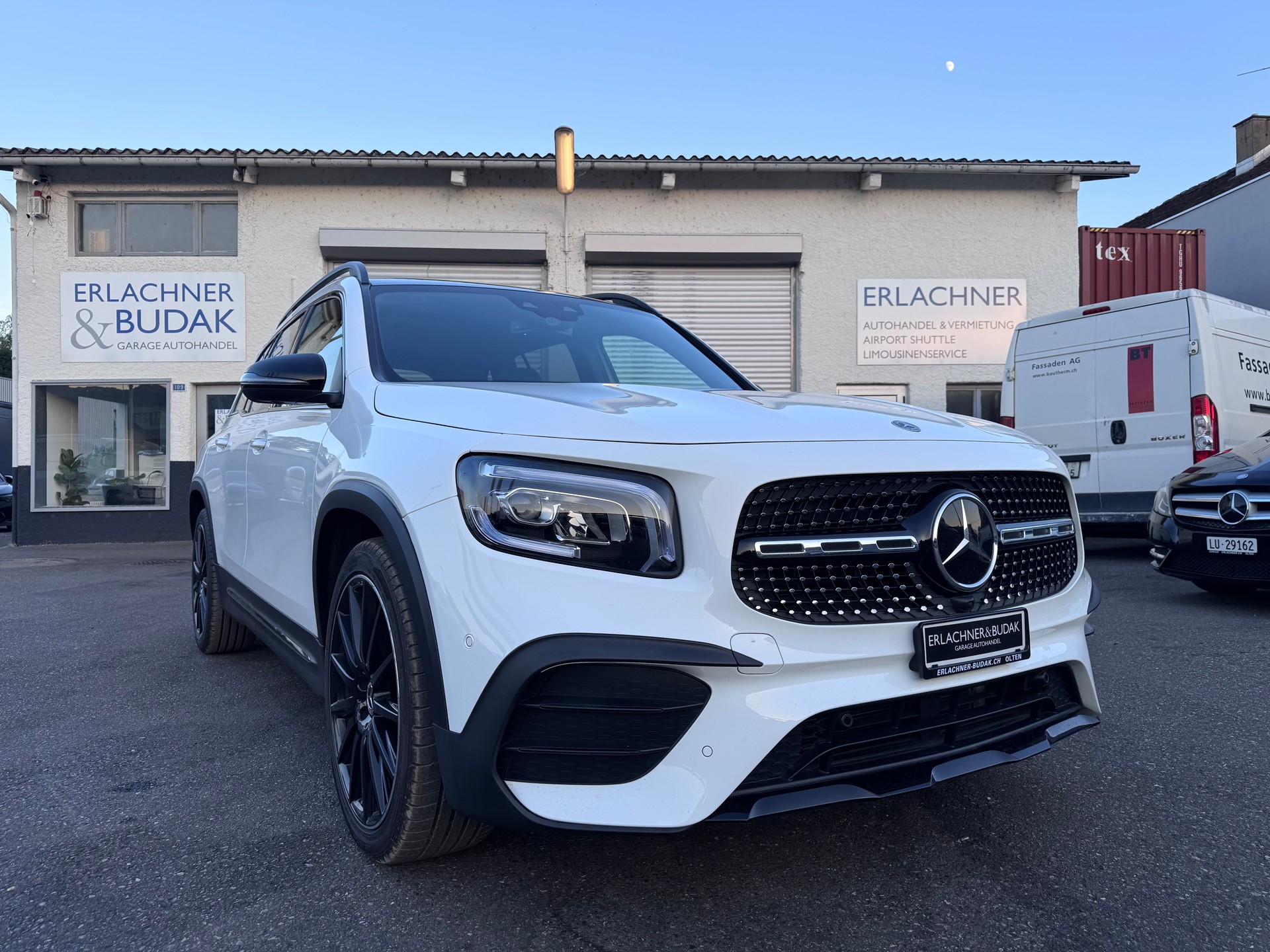 MERCEDES-BENZ GLB 220 d 4Matic AMG Line 8G-Tronic