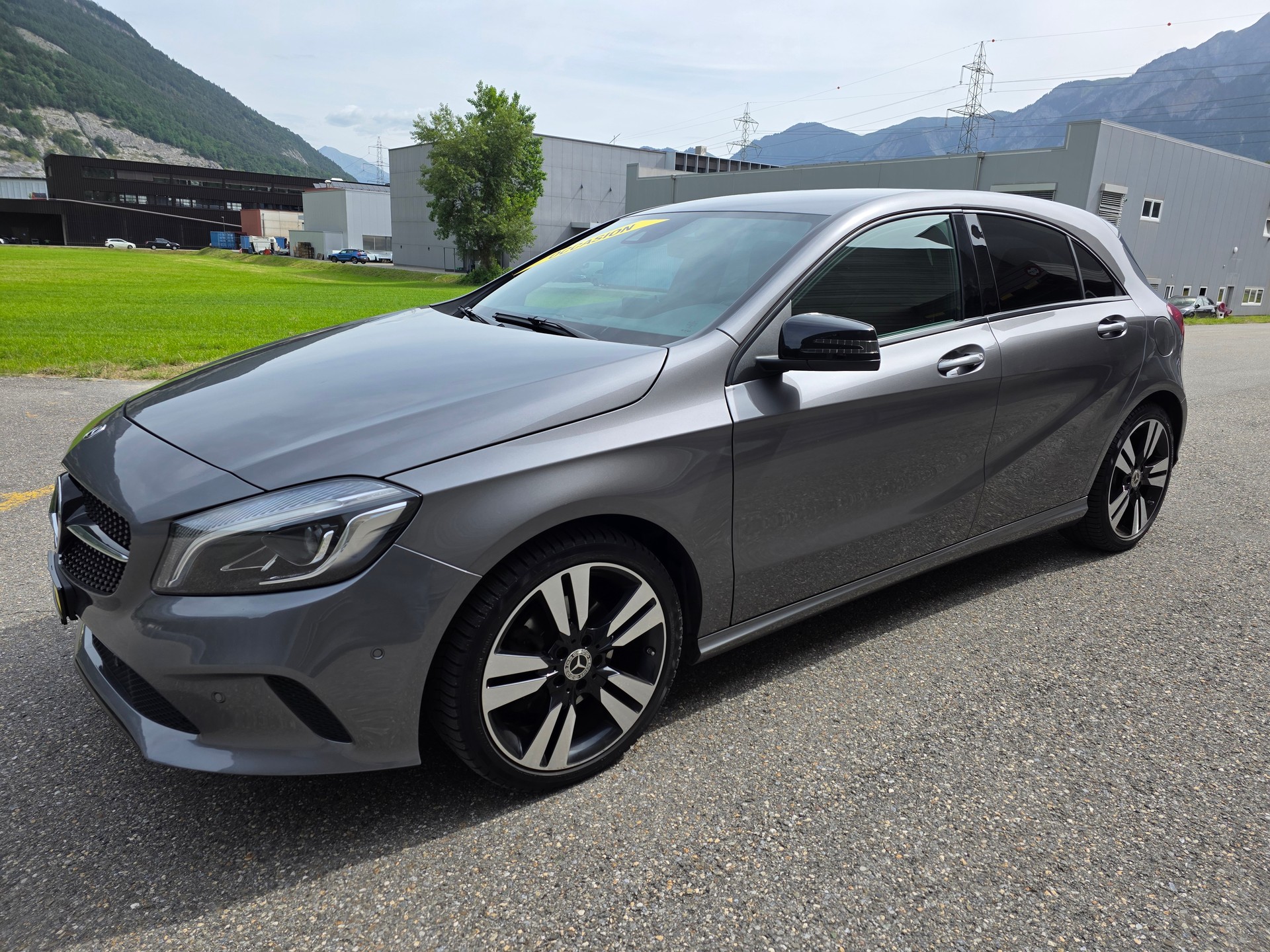 MERCEDES-BENZ A 220 4Matic 7G-DCT-image-4