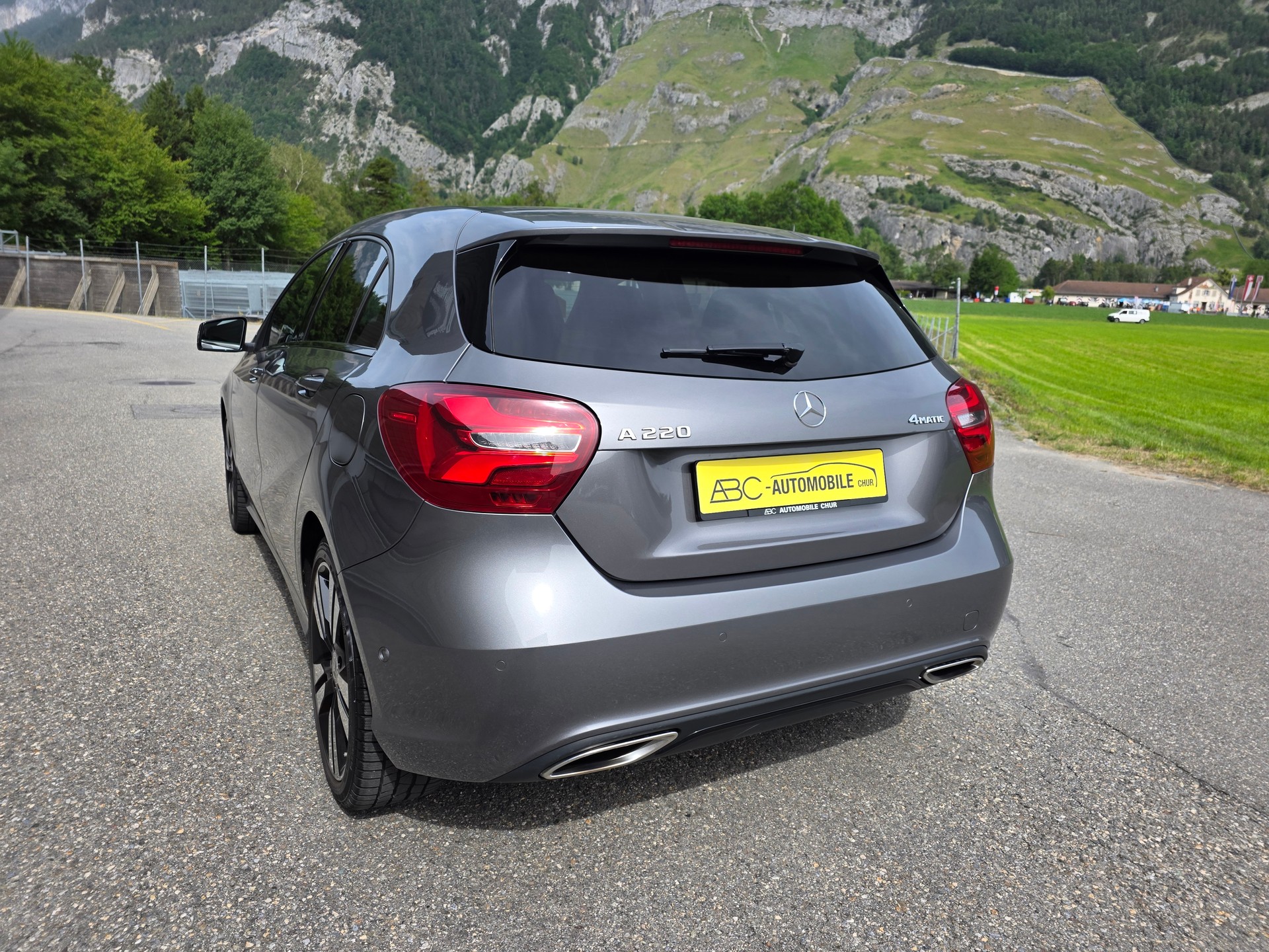 MERCEDES-BENZ A 220 4Matic 7G-DCT-image-13